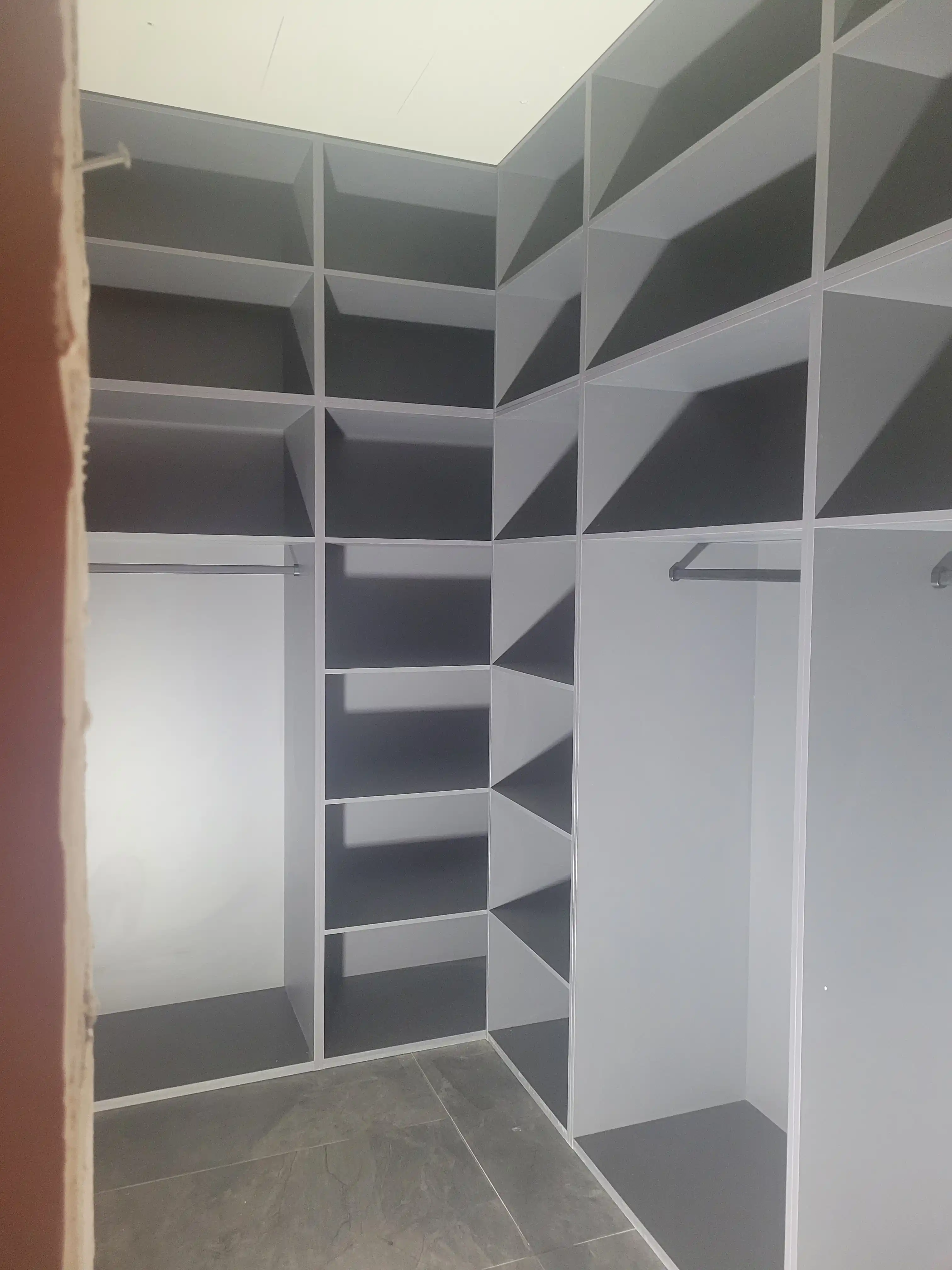 Обширный шкаф в Зеленогорске