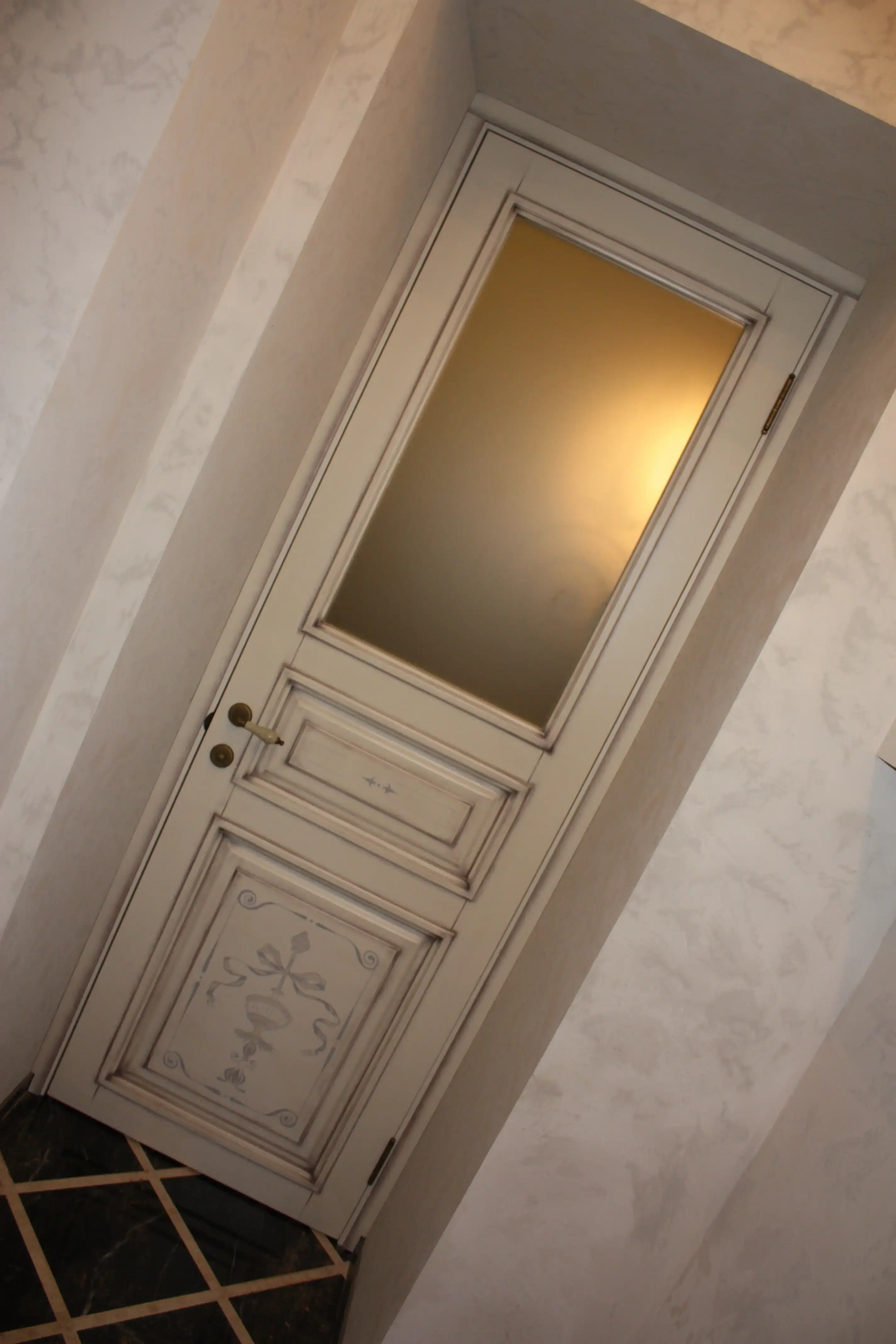 Изображение двери