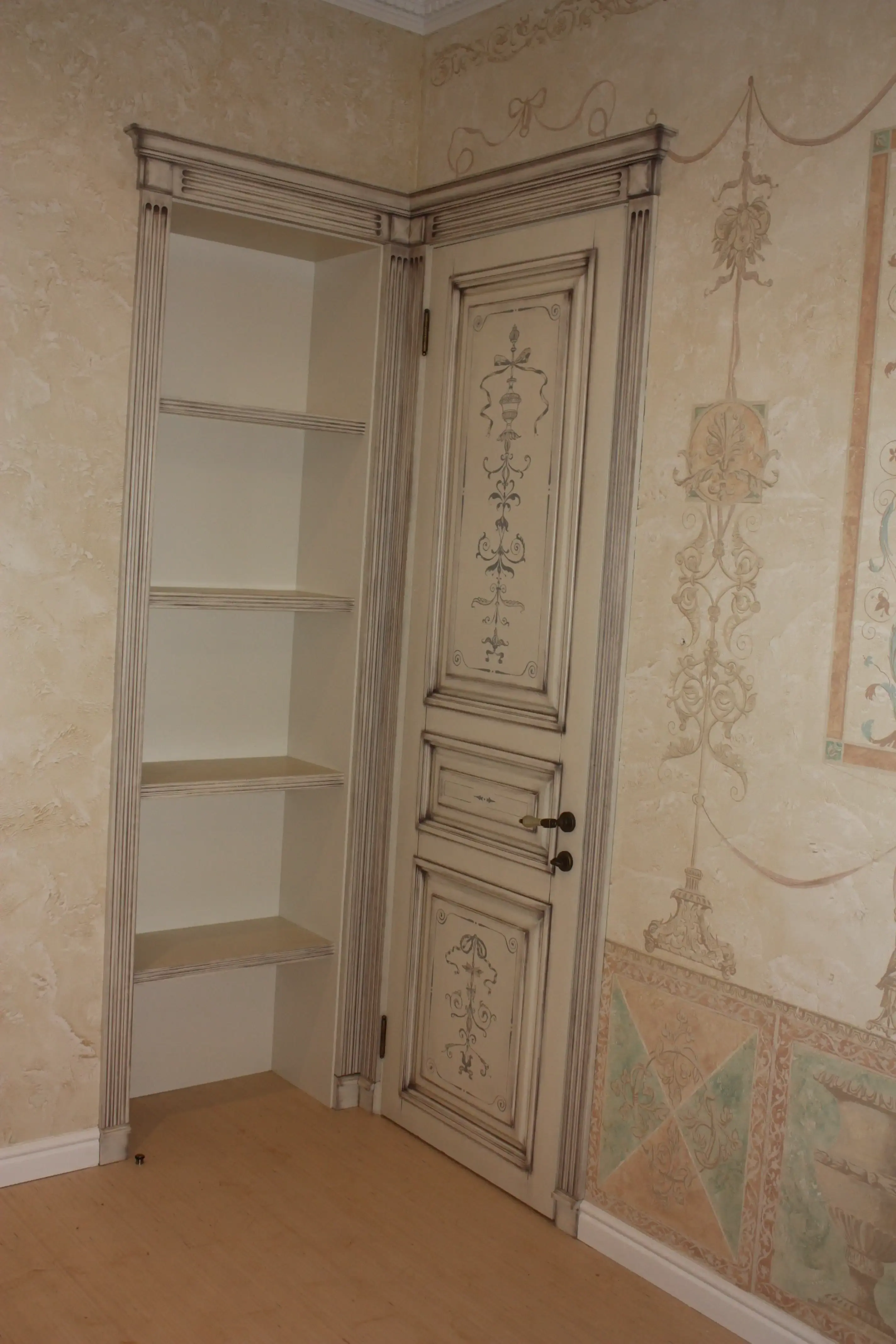 Изображение двери