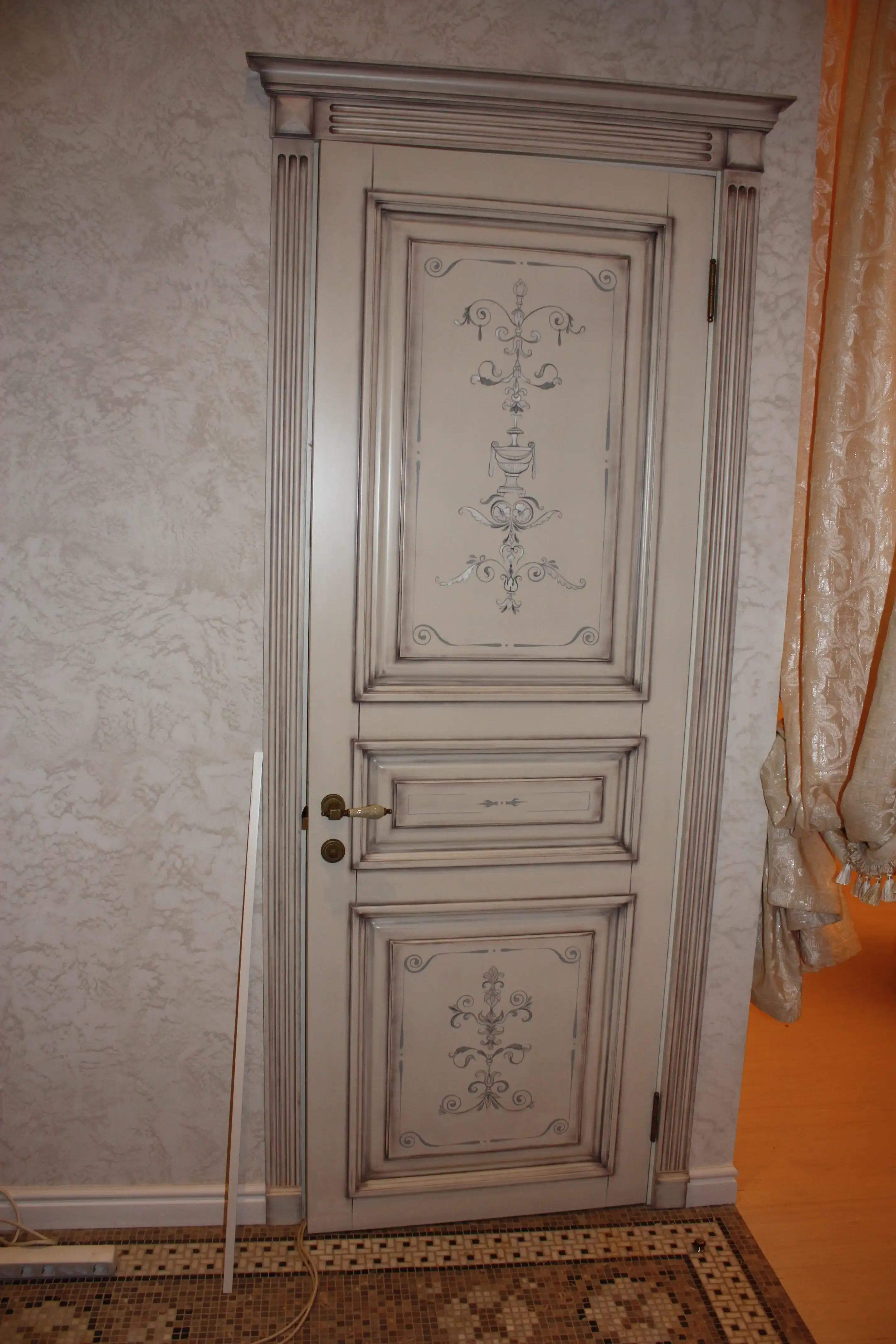 Изображение двери