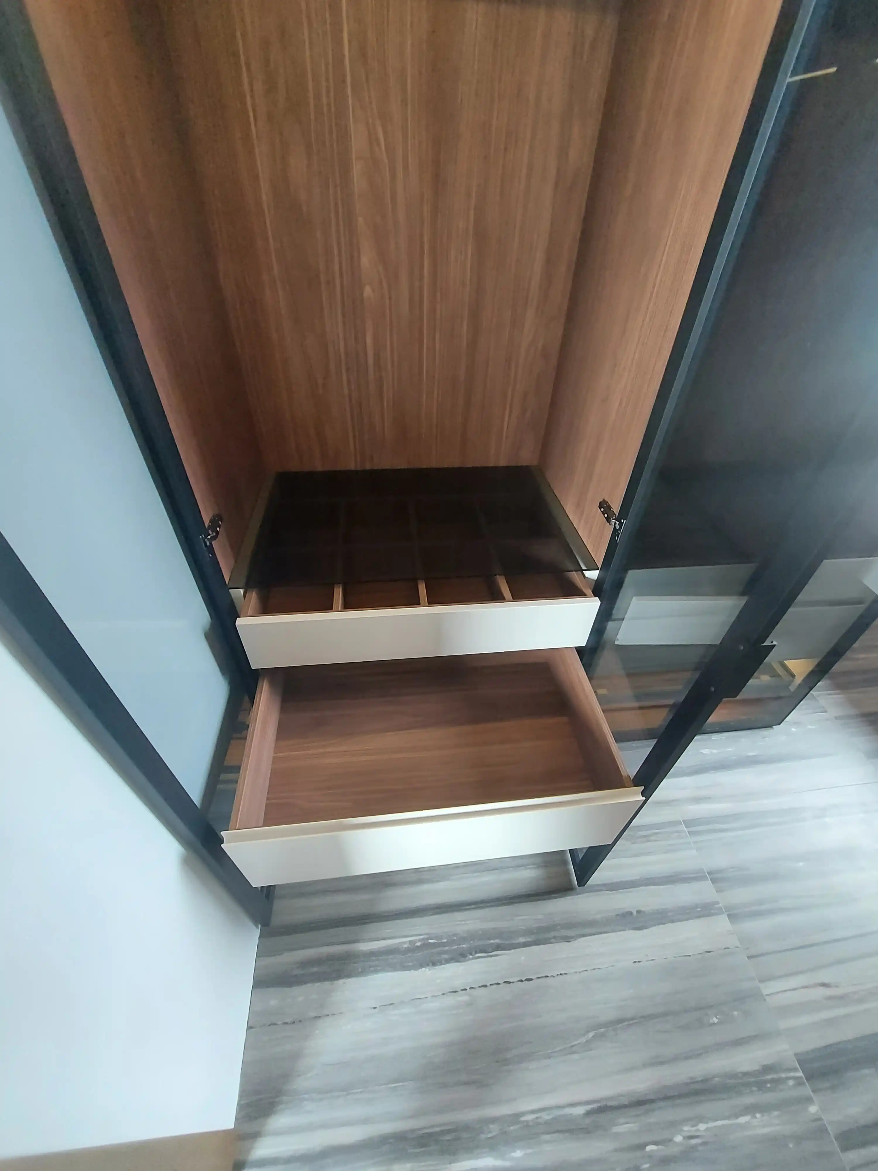 Великолепные , минималистичные гардеробы , город Зеленогорск