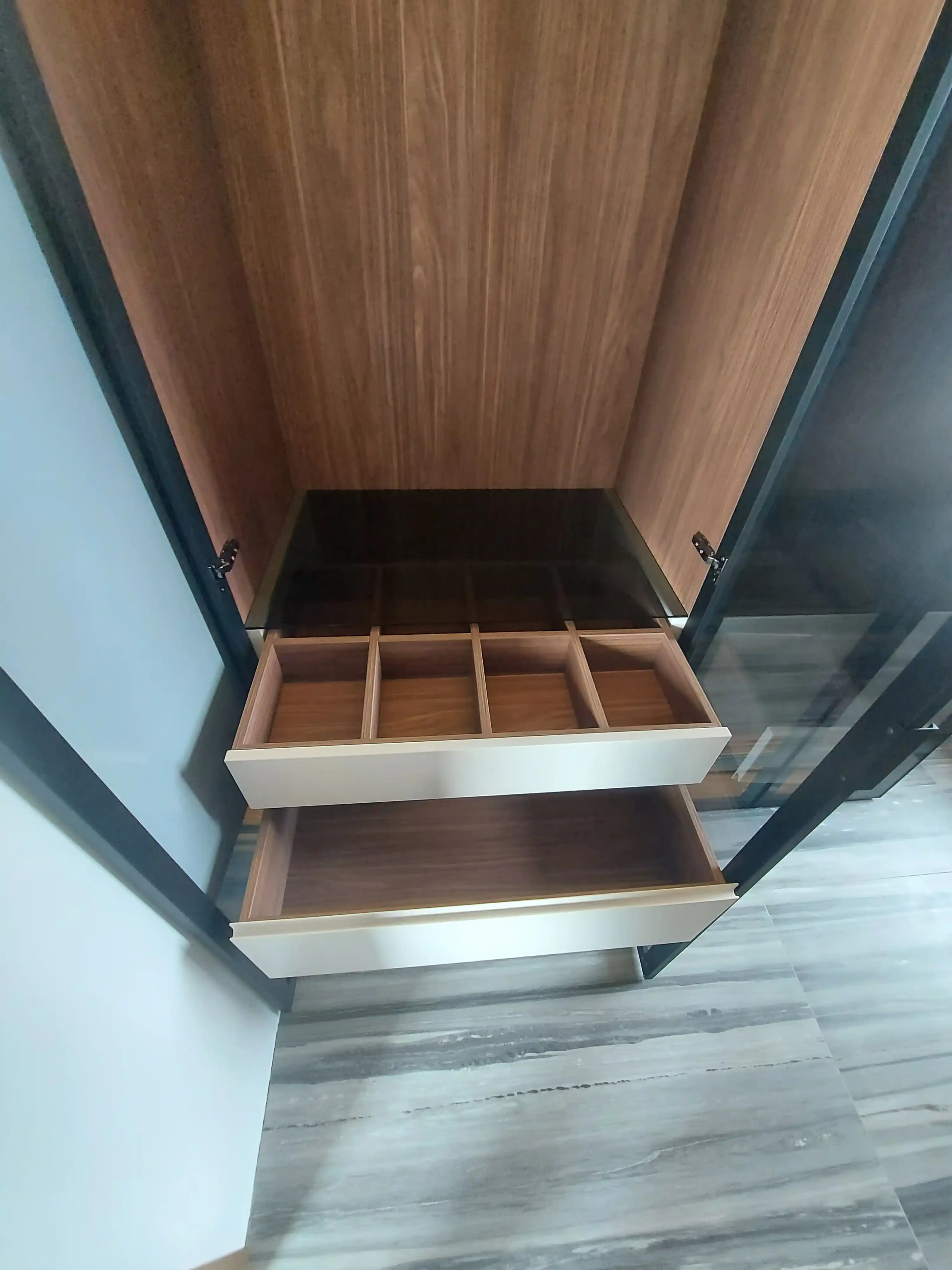 Великолепные , минималистичные гардеробы , город Зеленогорск