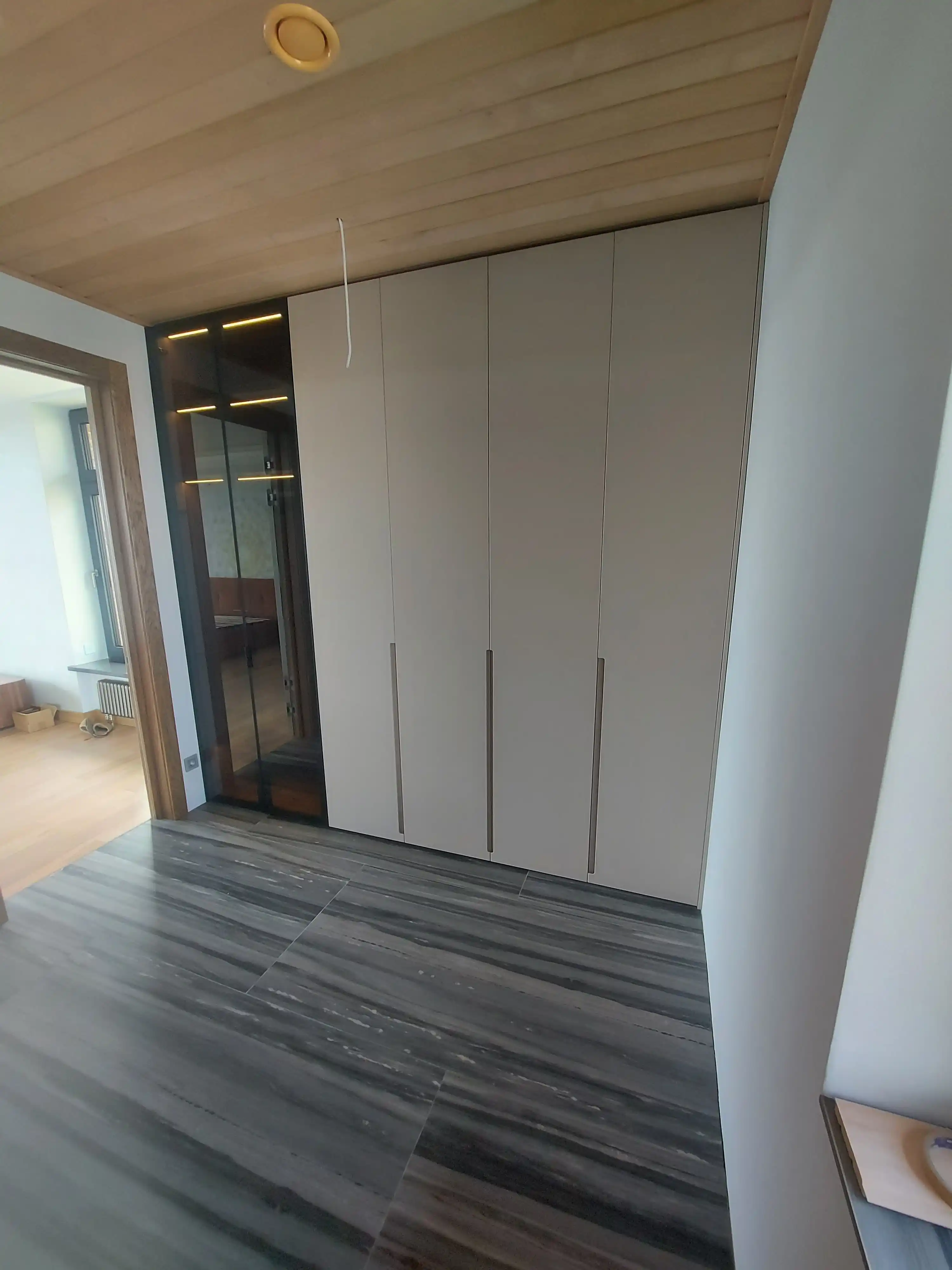 Великолепные , минималистичные гардеробы , город Зеленогорск