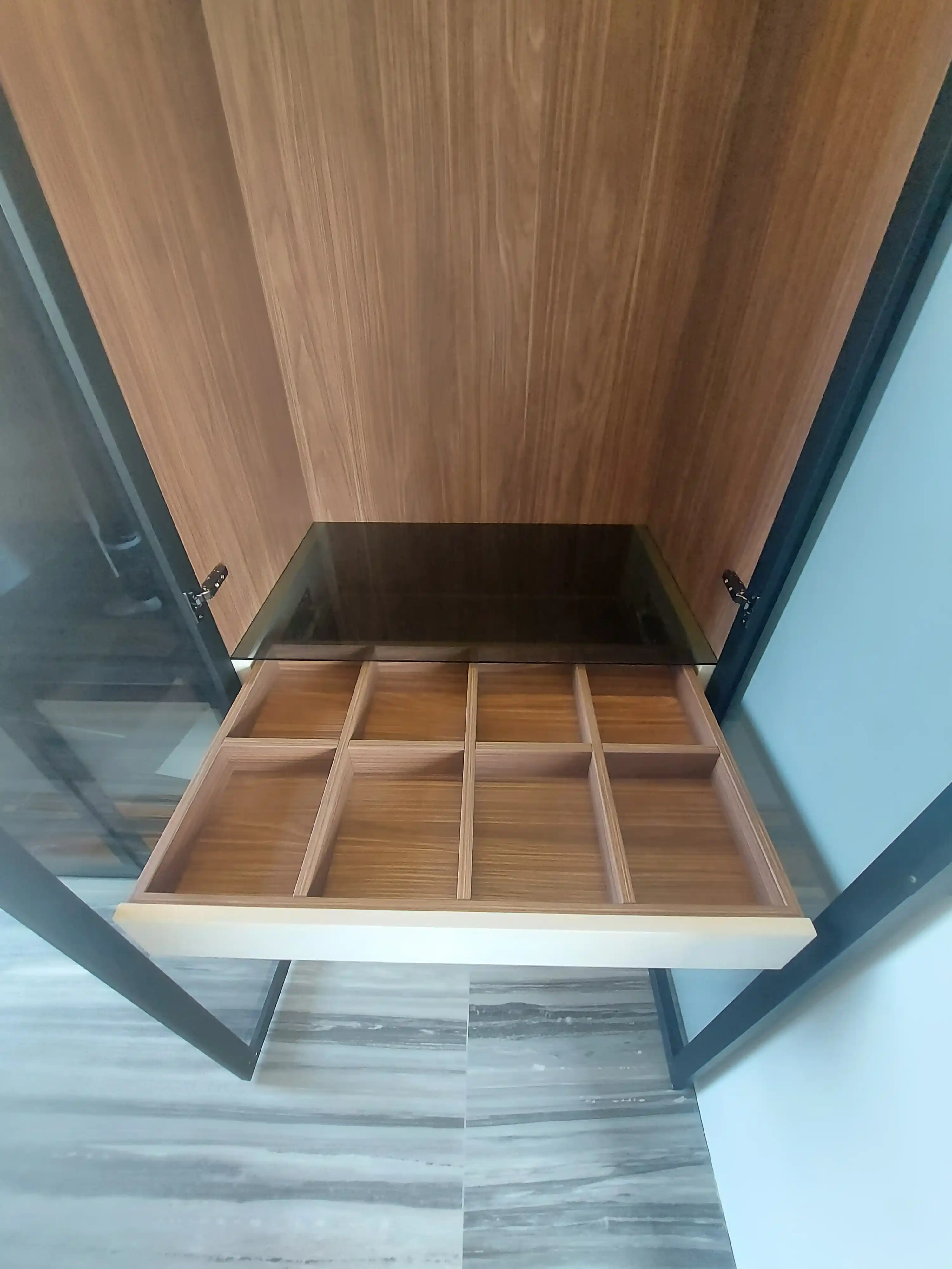 Великолепные , минималистичные гардеробы , город Зеленогорск