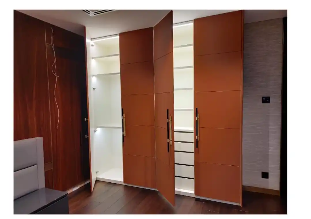 Великолепные , минималистичные гардеробы , город Зеленогорск