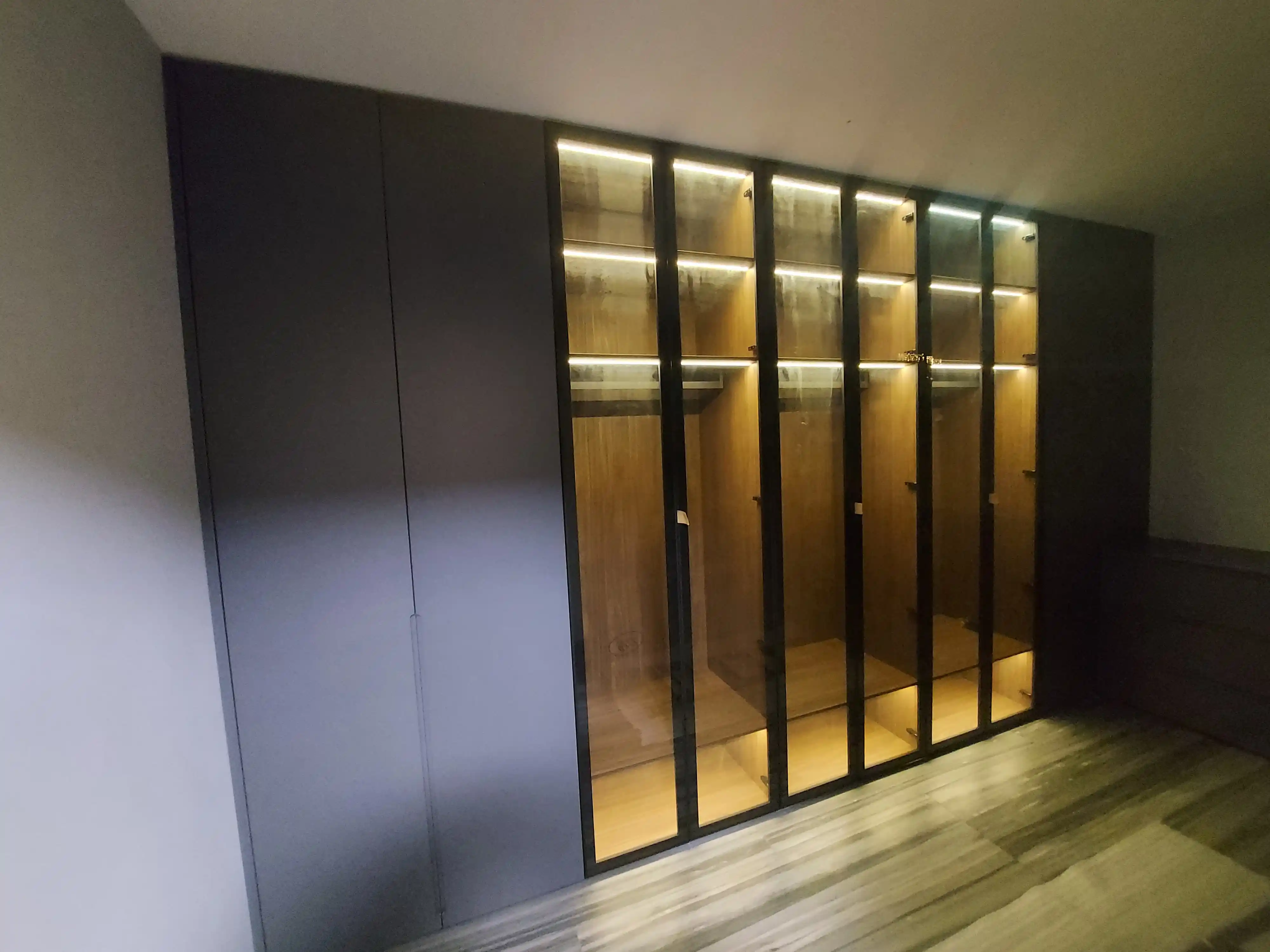 Великолепные , минималистичные гардеробы , город Зеленогорск