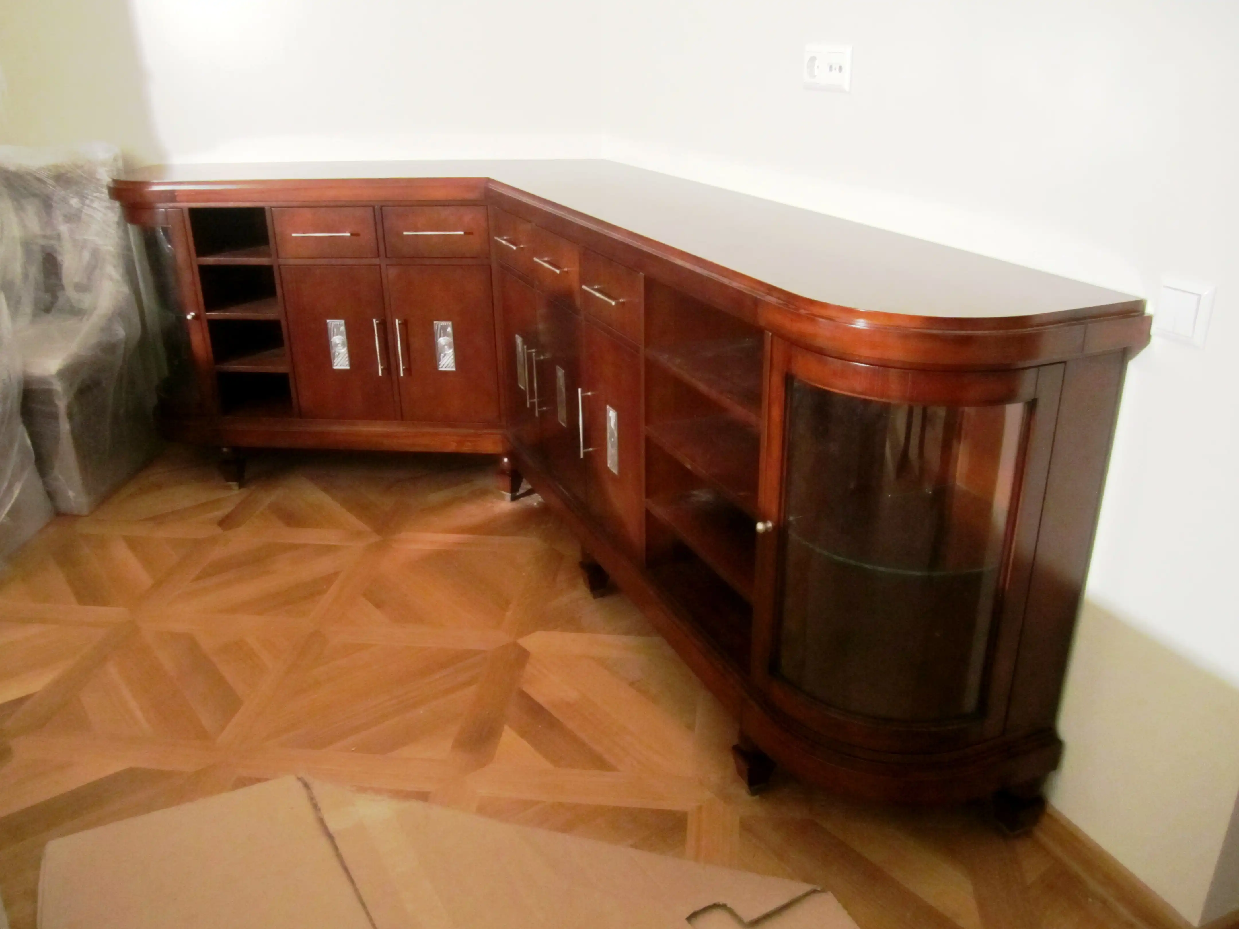 Мебель дома в Москве