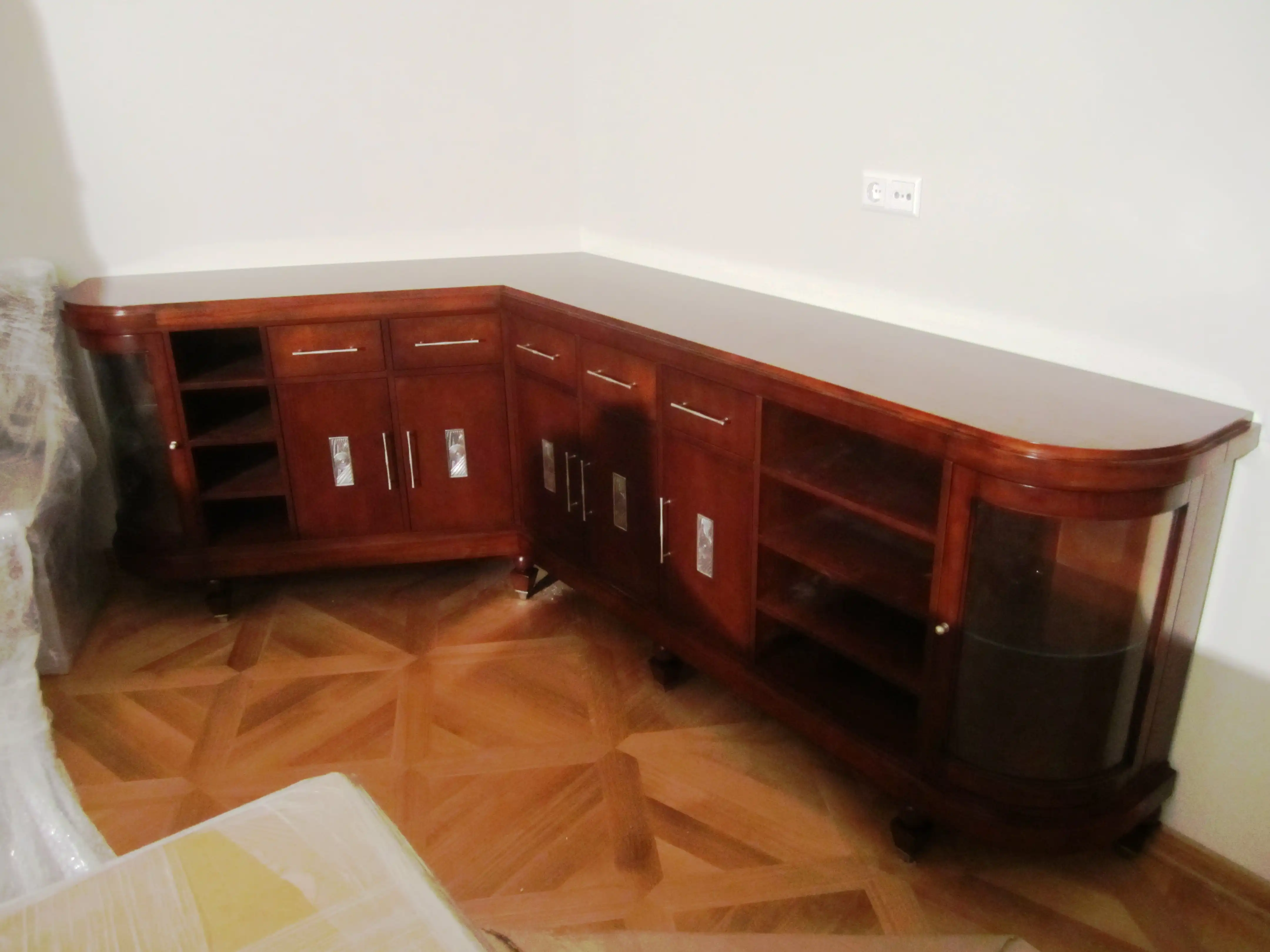 Мебель дома в Москве