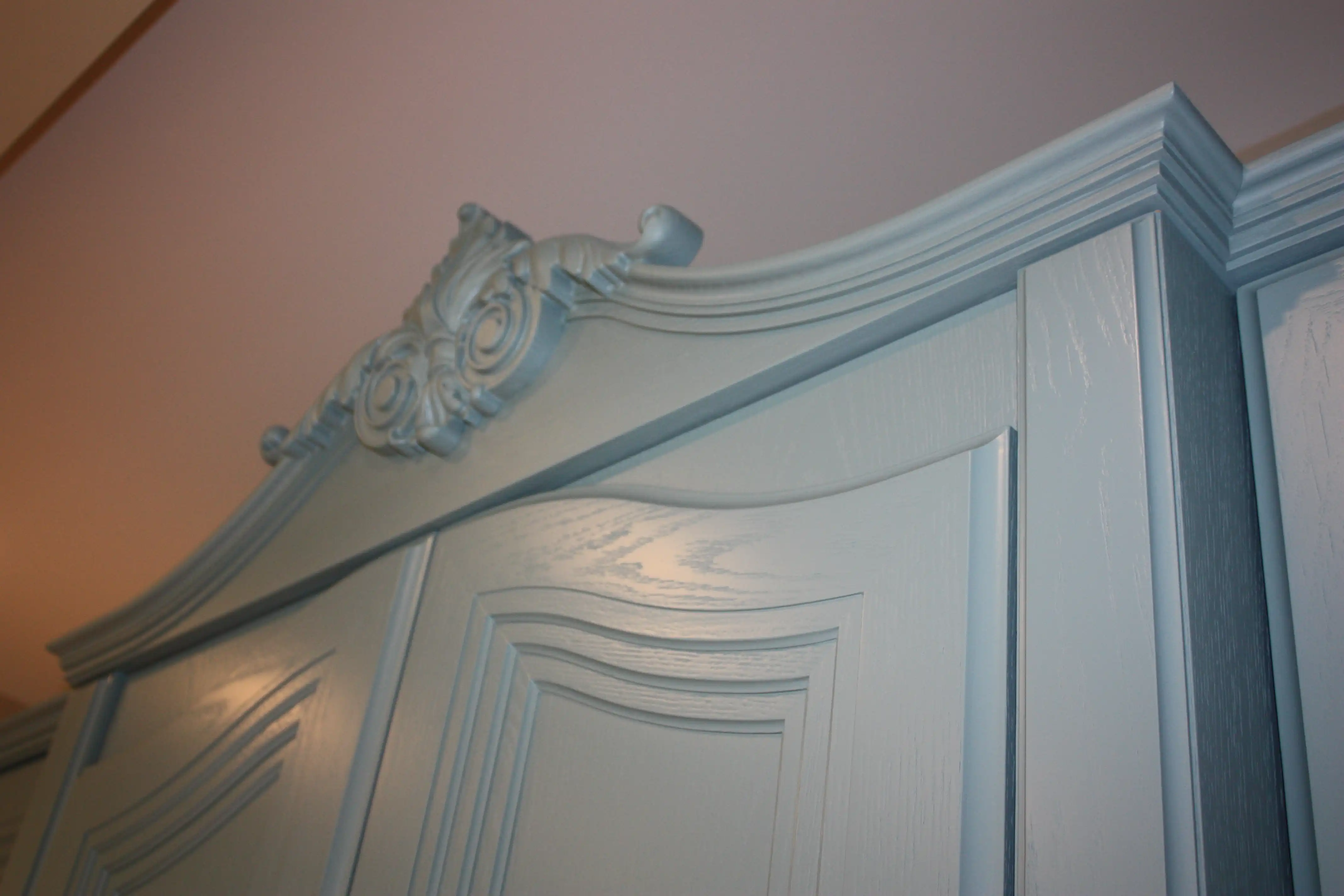 Мебель дома в Москве