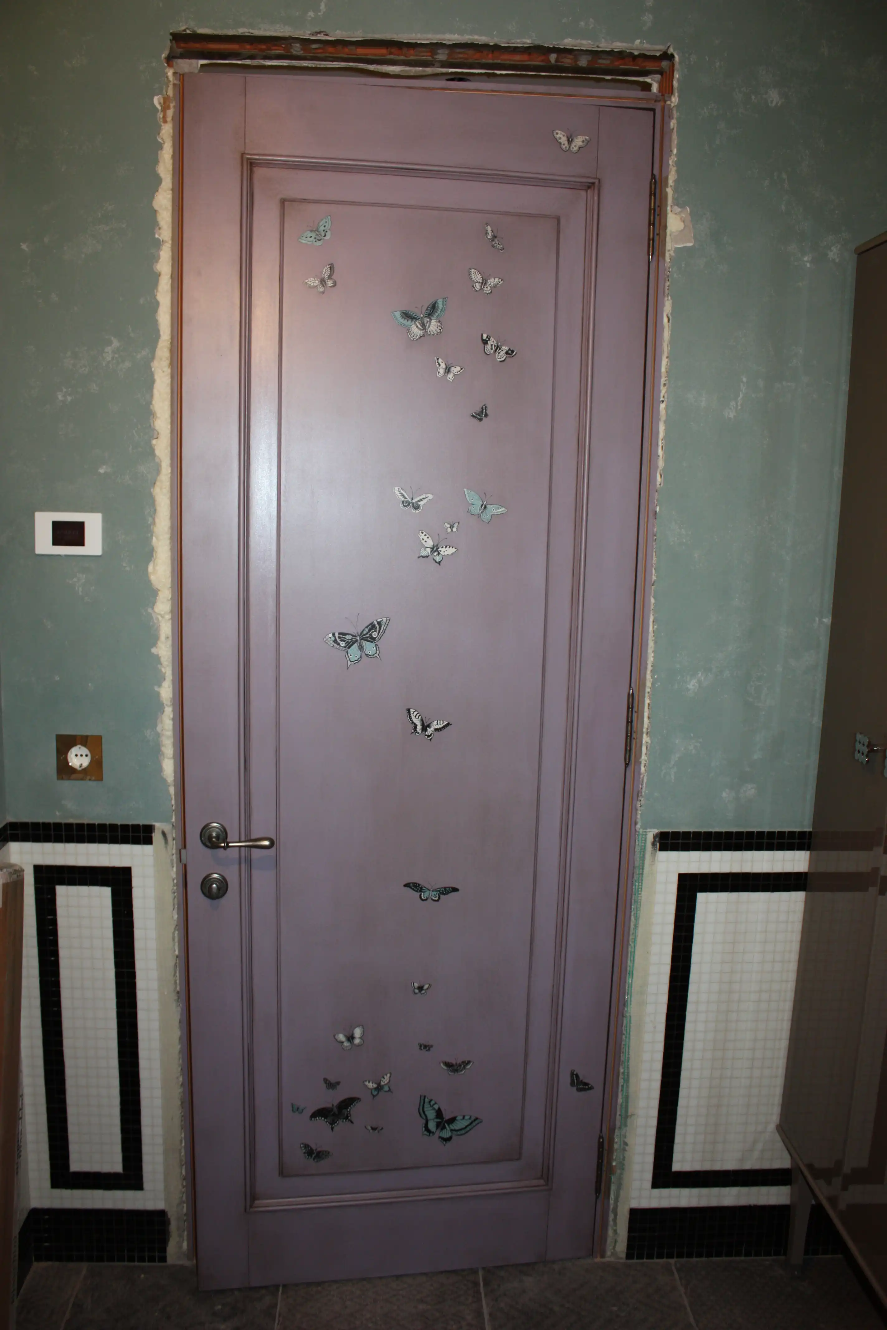 Мебель дома в Москве