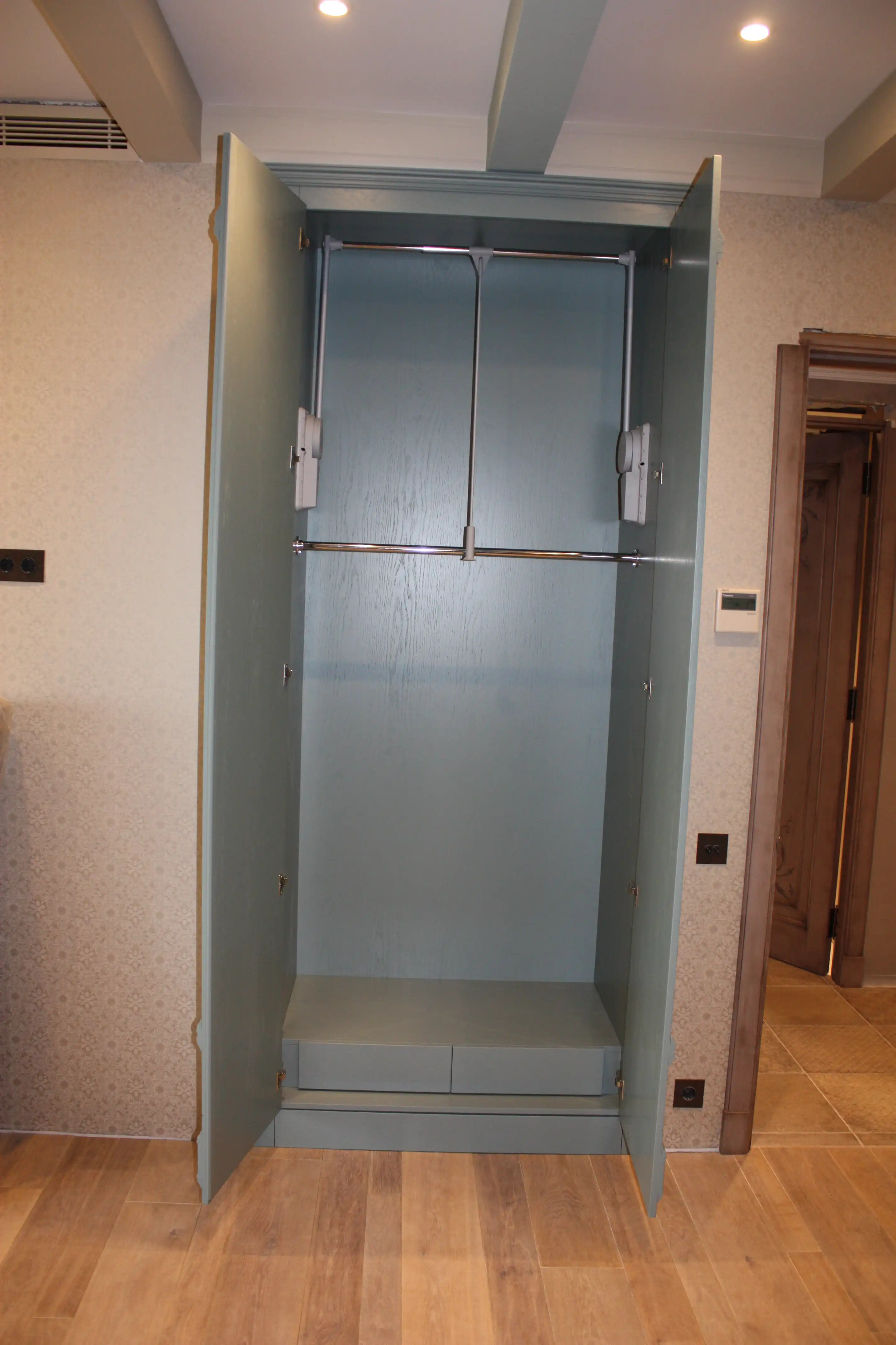 Мебель дома в Москве