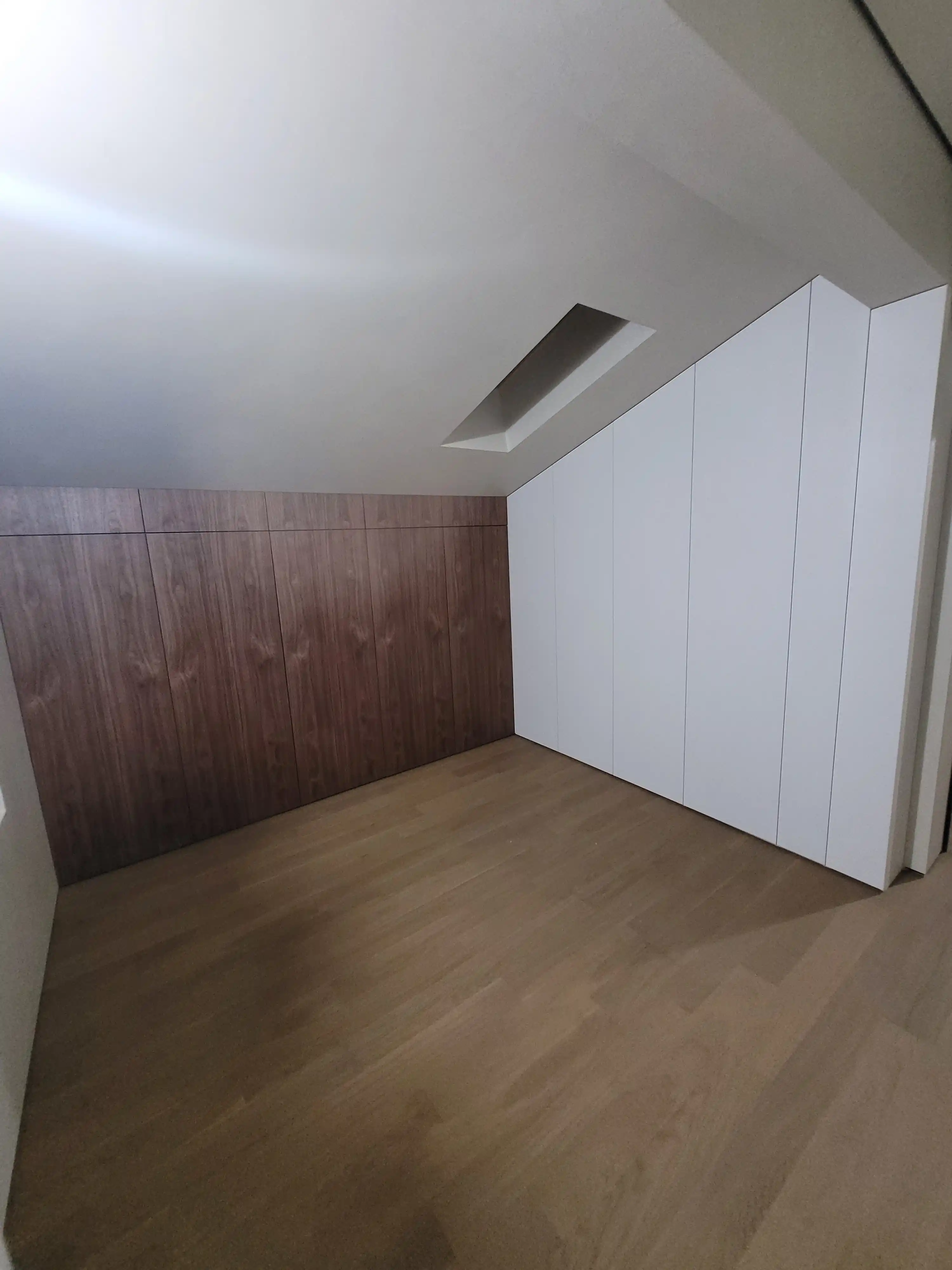 Притязательные обширные виды интерьера на объекте в Москве