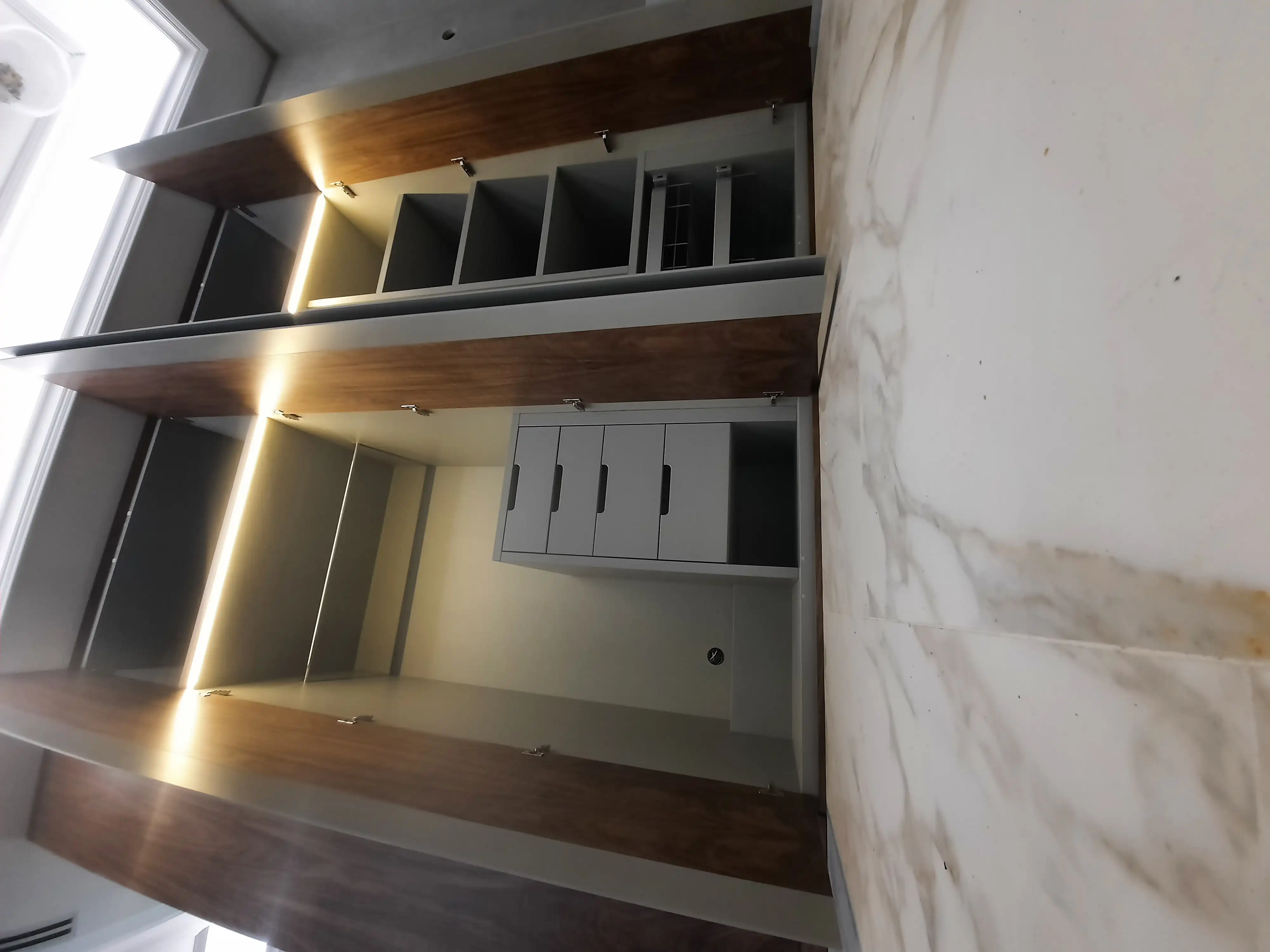 Мебель квартиры на болотной