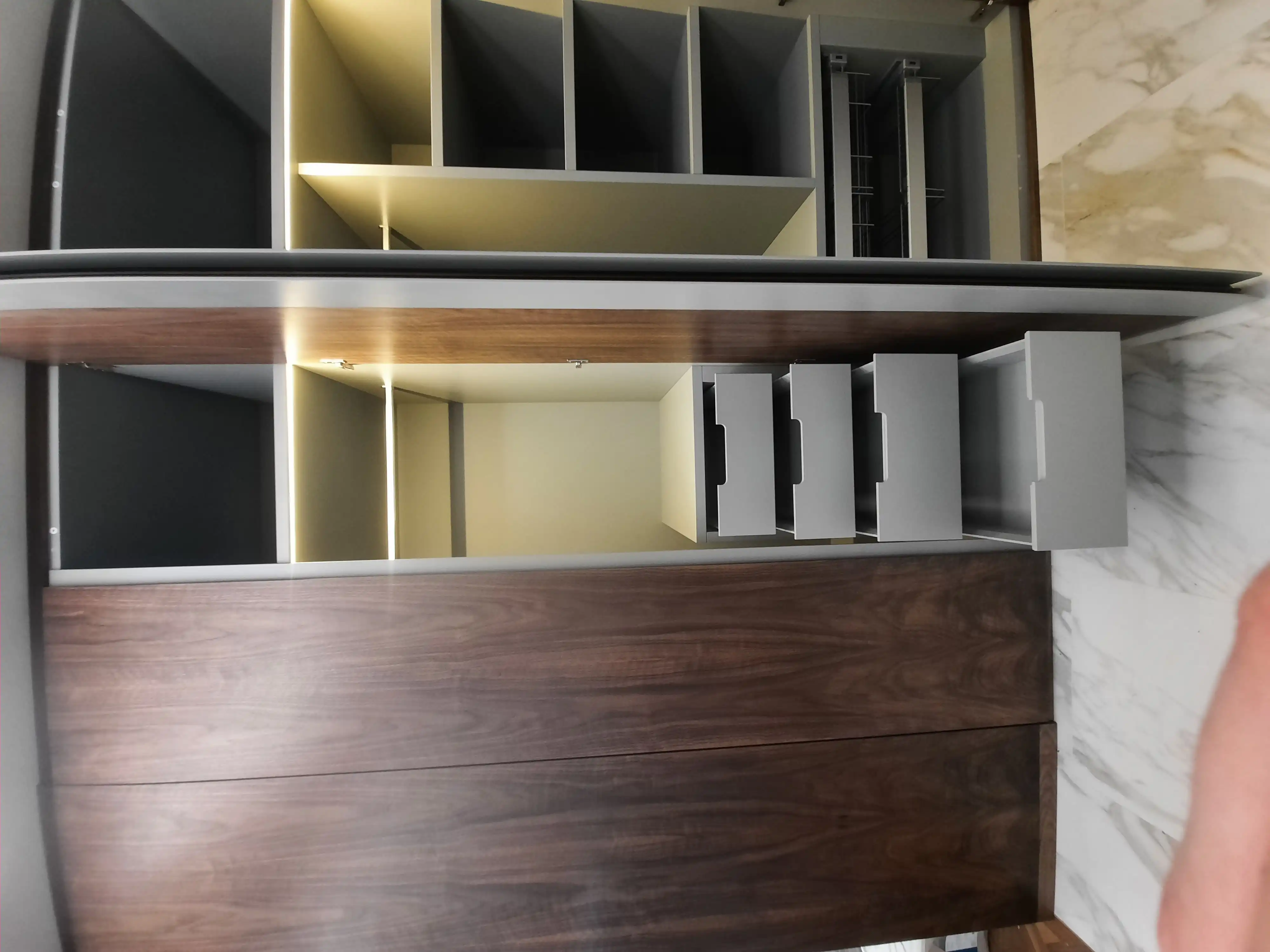 Мебель квартиры на болотной