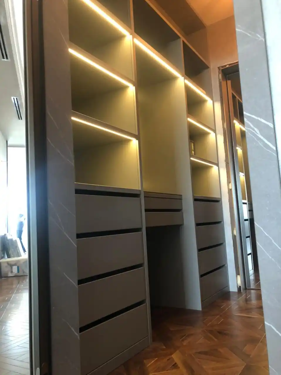 Мебель квартиры на болотной