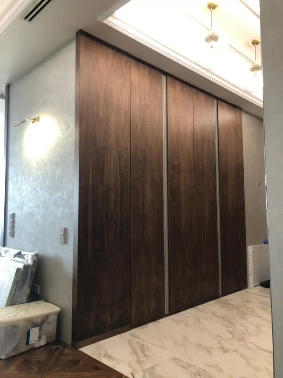 Мебель квартиры на болотной