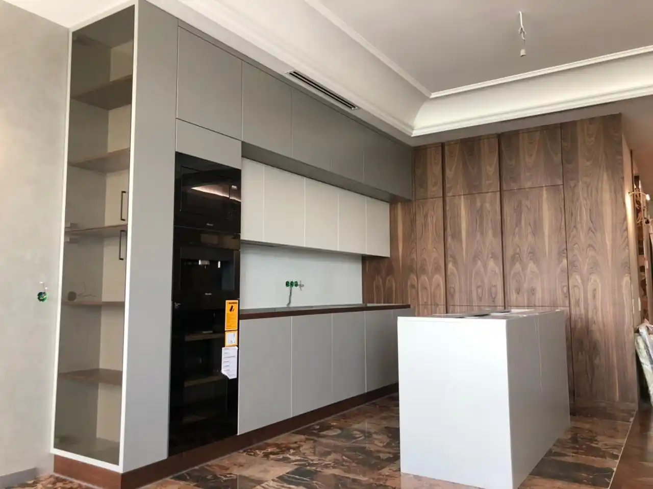 Мебель квартиры на болотной