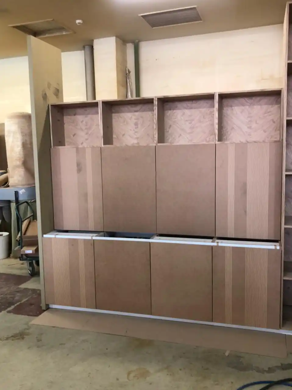 Мебель квартиры на болотной