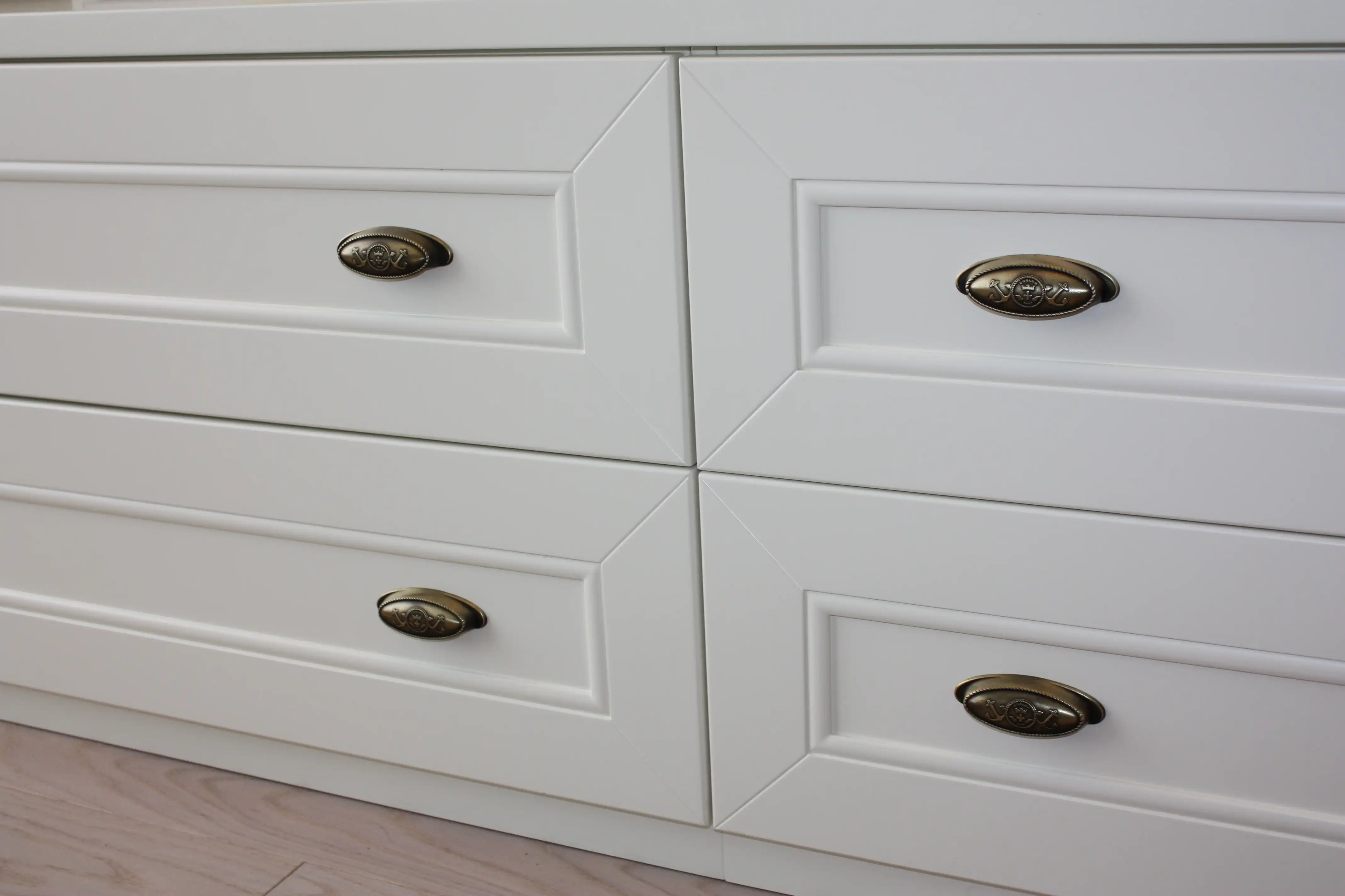 Впечатляющий дизайн мебели в морской стилистике