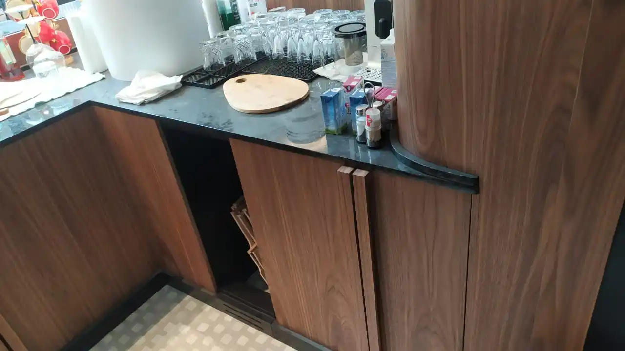 Выразительные виды интерьера в стиле неоклассицизма