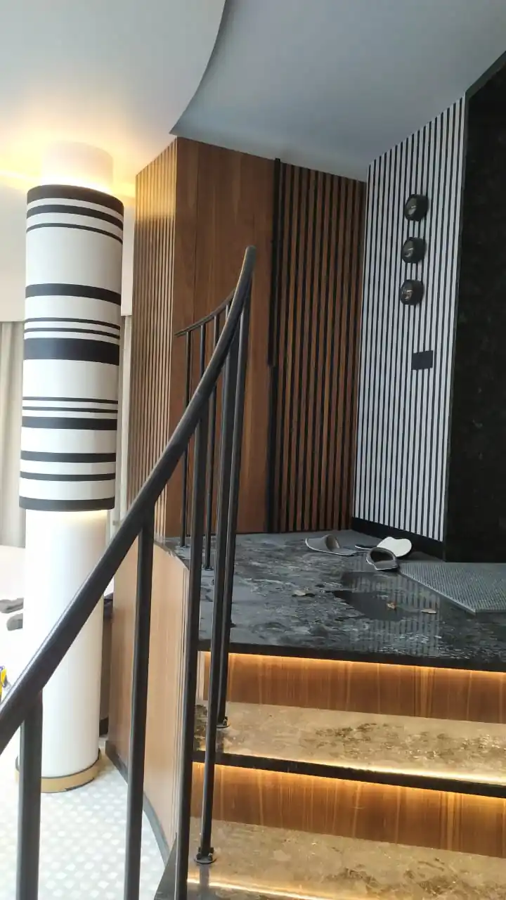 Выразительные виды интерьера в стиле неоклассицизма