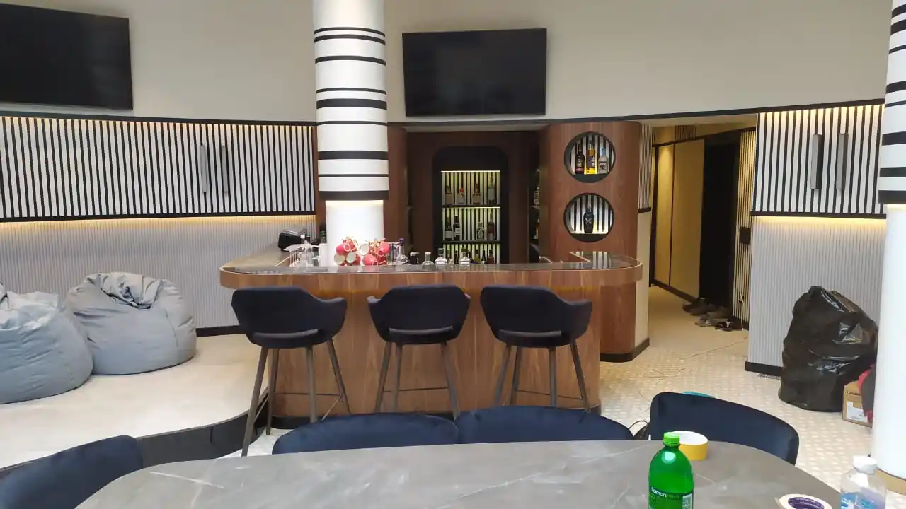 Выразительные виды интерьера в стиле неоклассицизма