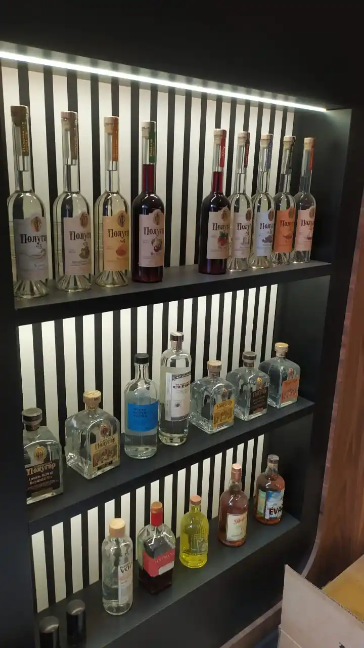 Выразительные виды интерьера в стиле неоклассицизма