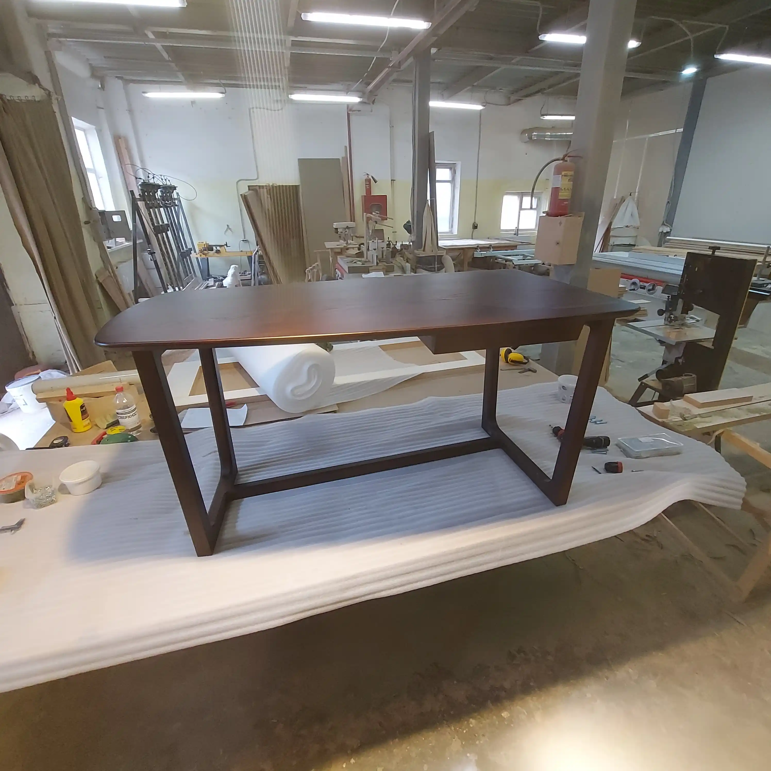 Прекрасная работа в сосновом бору