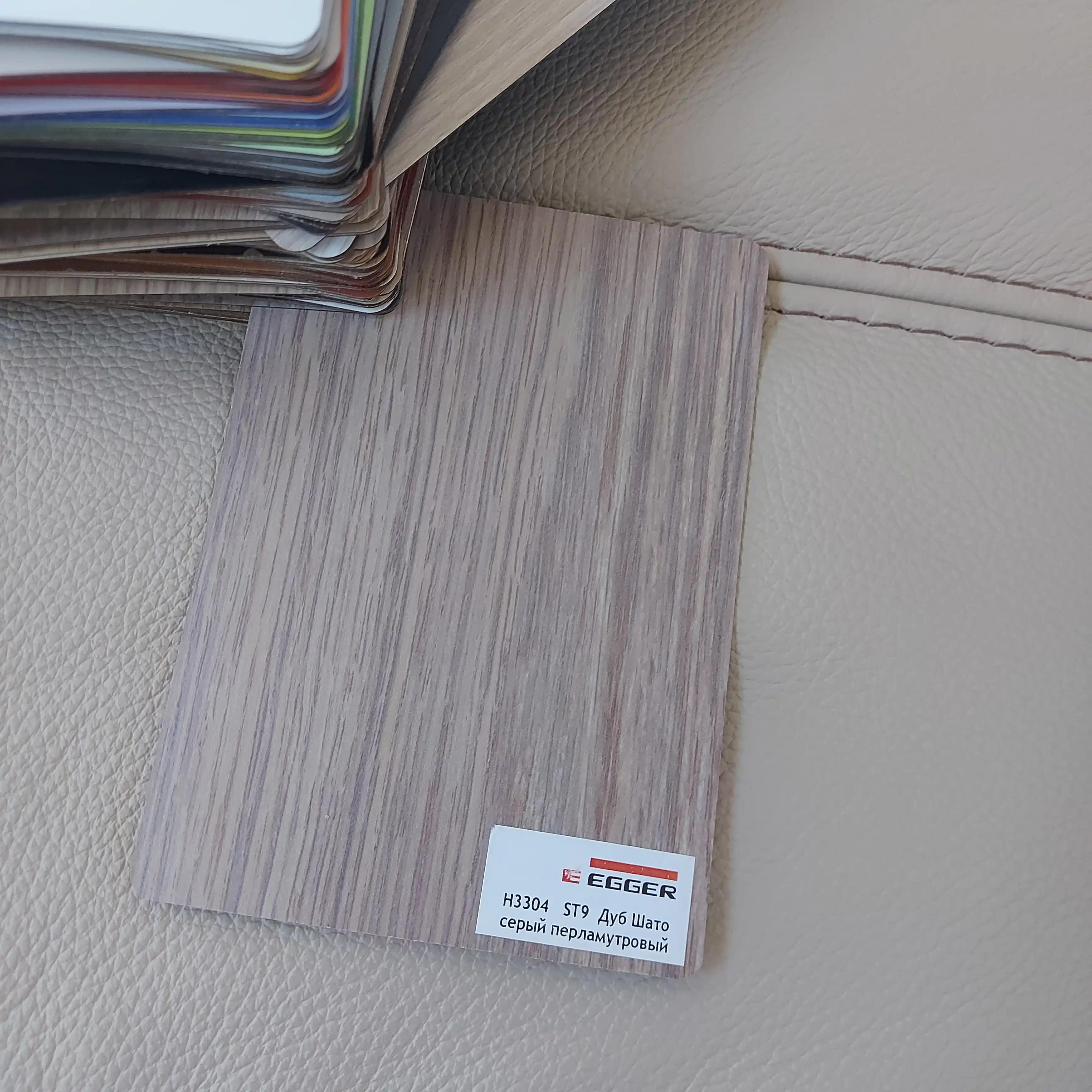 Прекрасная работа в сосновом бору