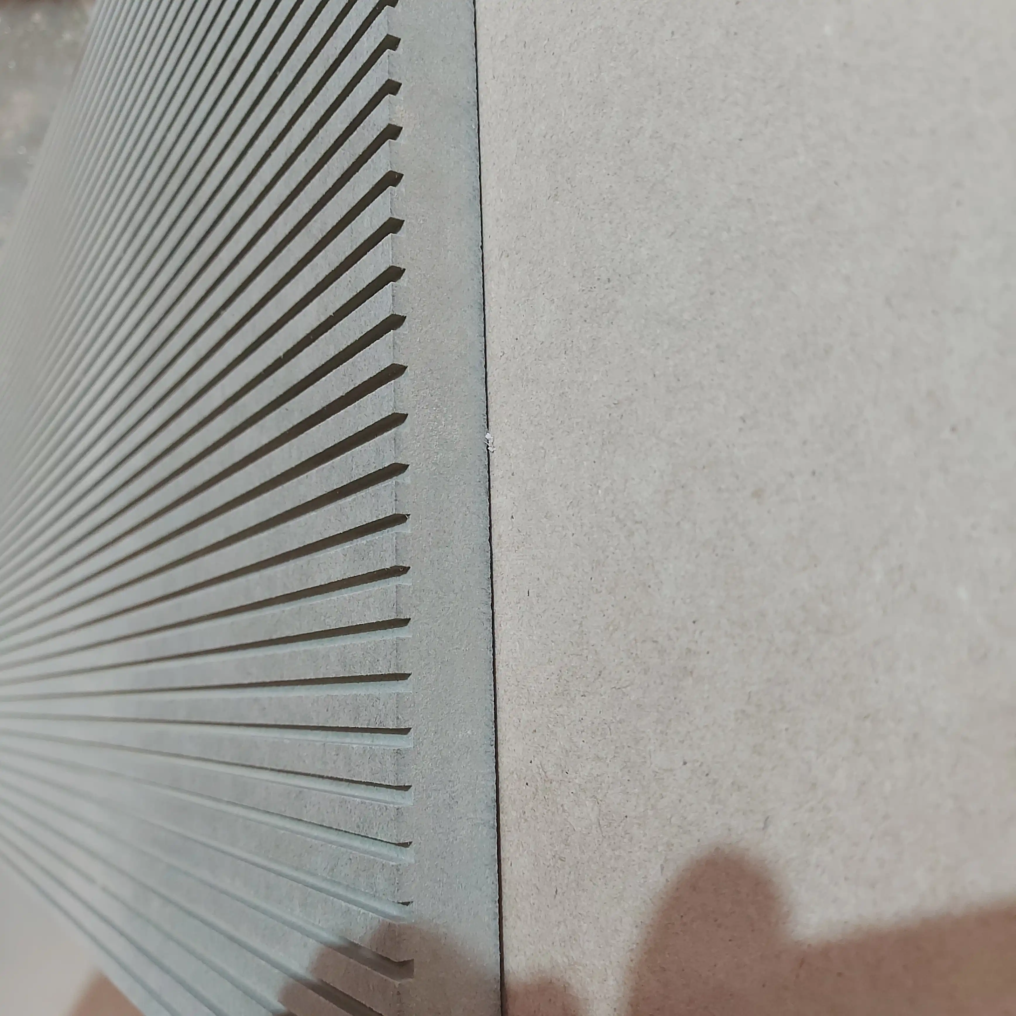 Прекрасная работа в сосновом бору