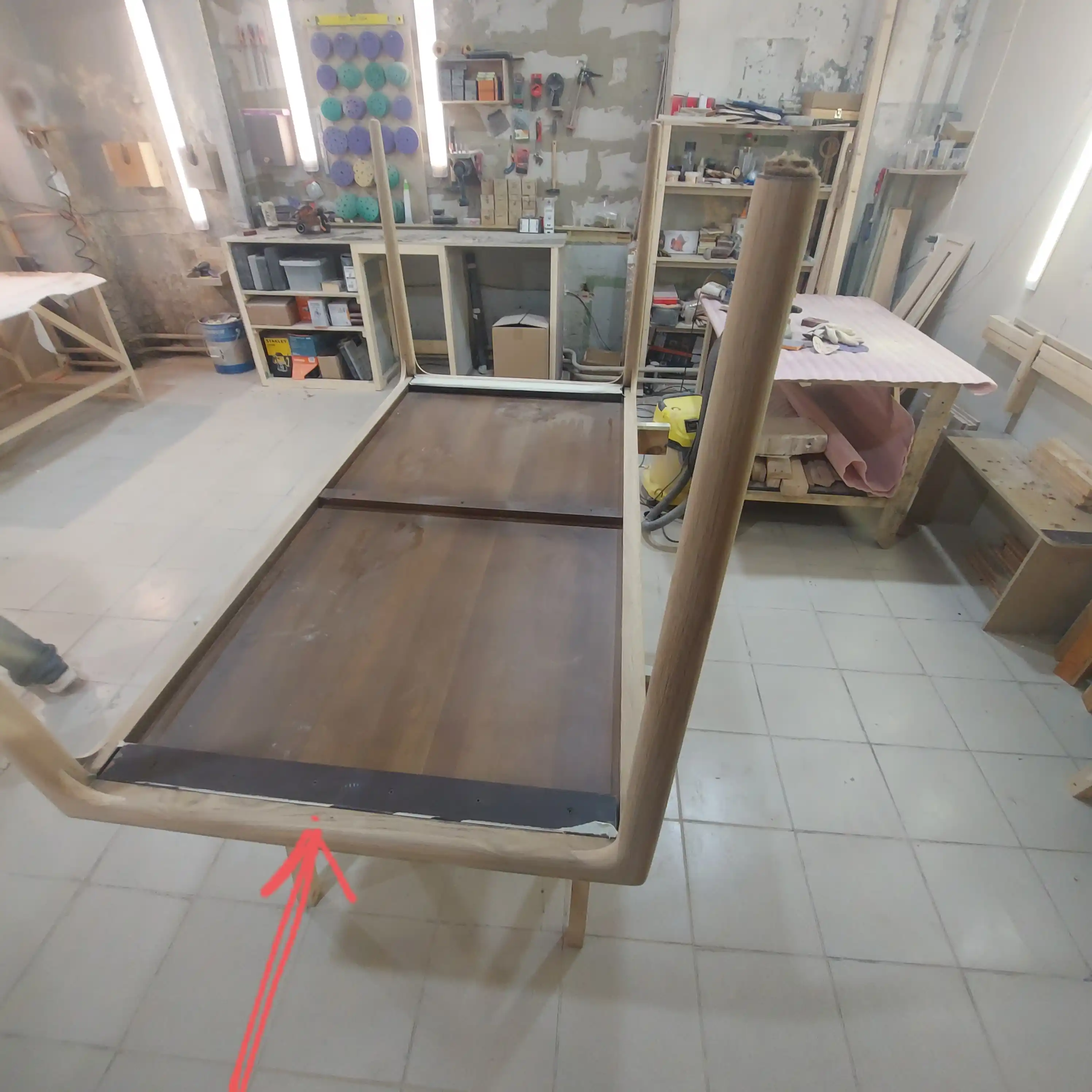 Прекрасная работа в сосновом бору