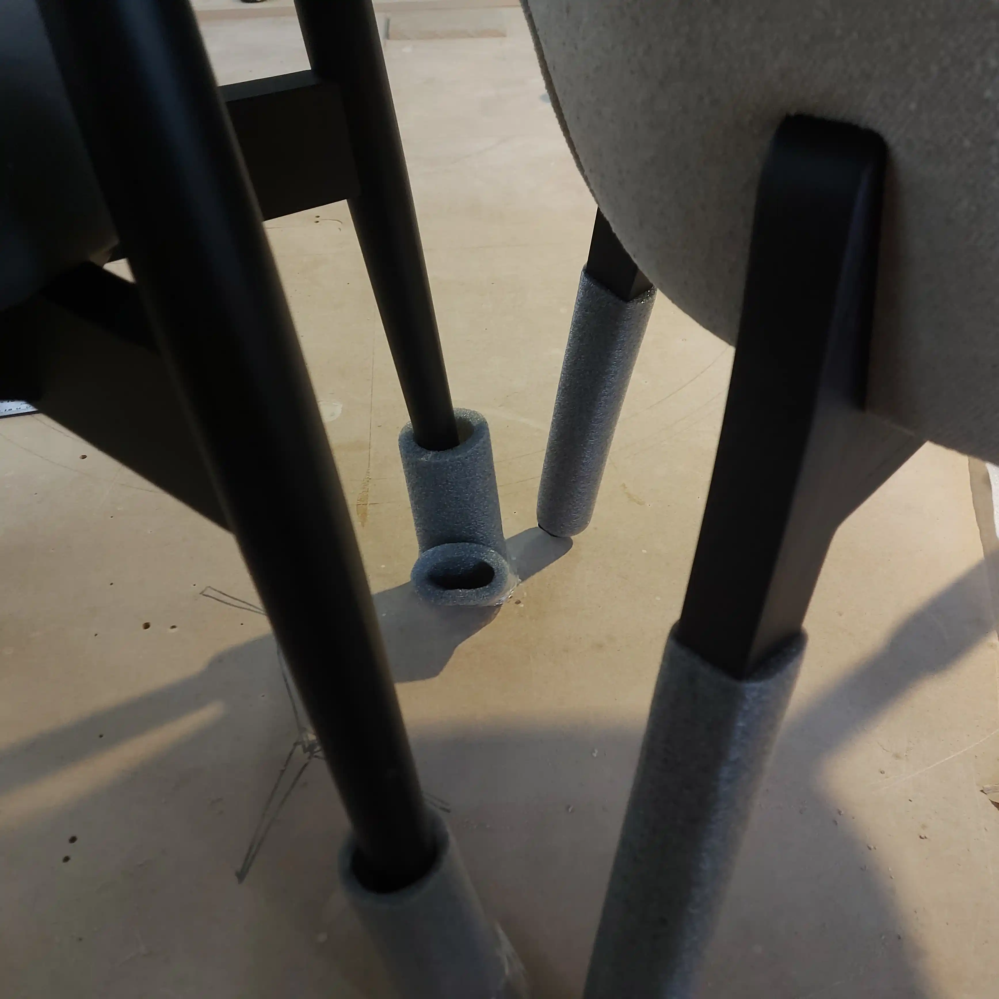 Прекрасная работа в сосновом бору