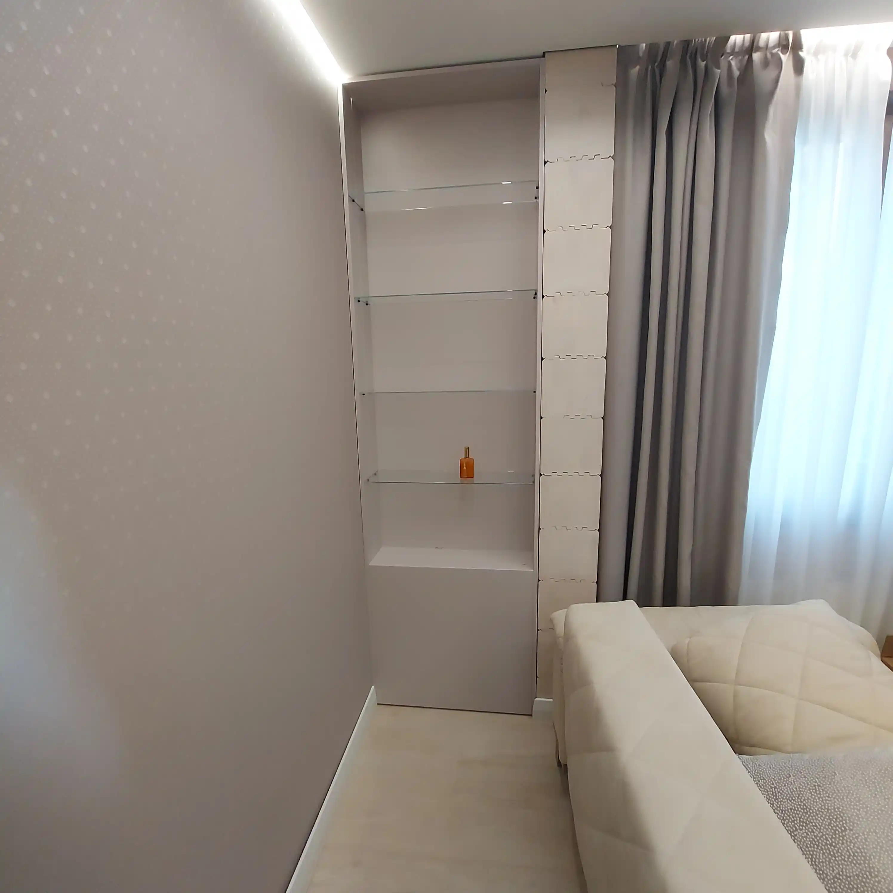 Прекрасная работа в сосновом бору