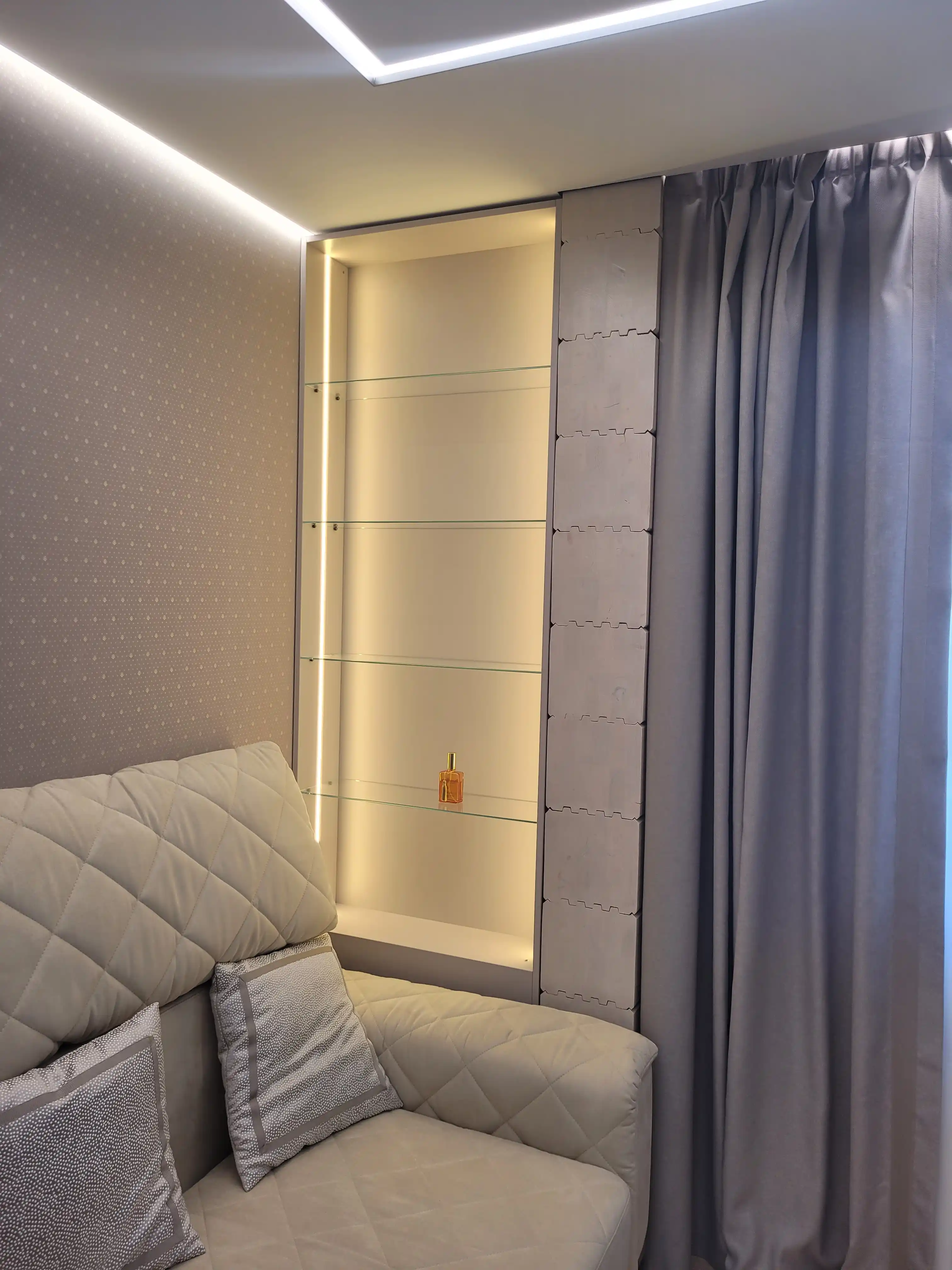 Прекрасная работа в сосновом бору