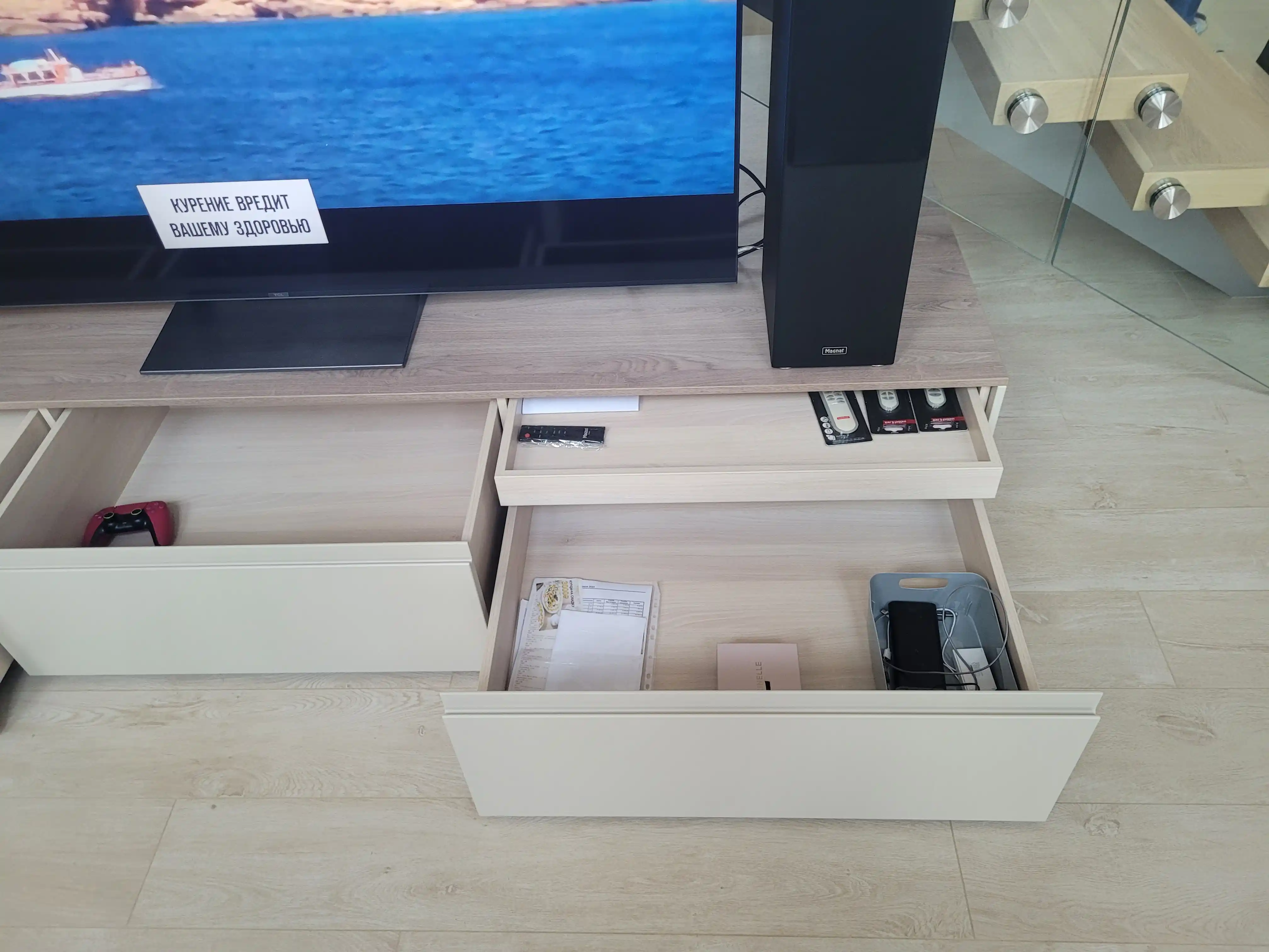 Прекрасная работа в сосновом бору