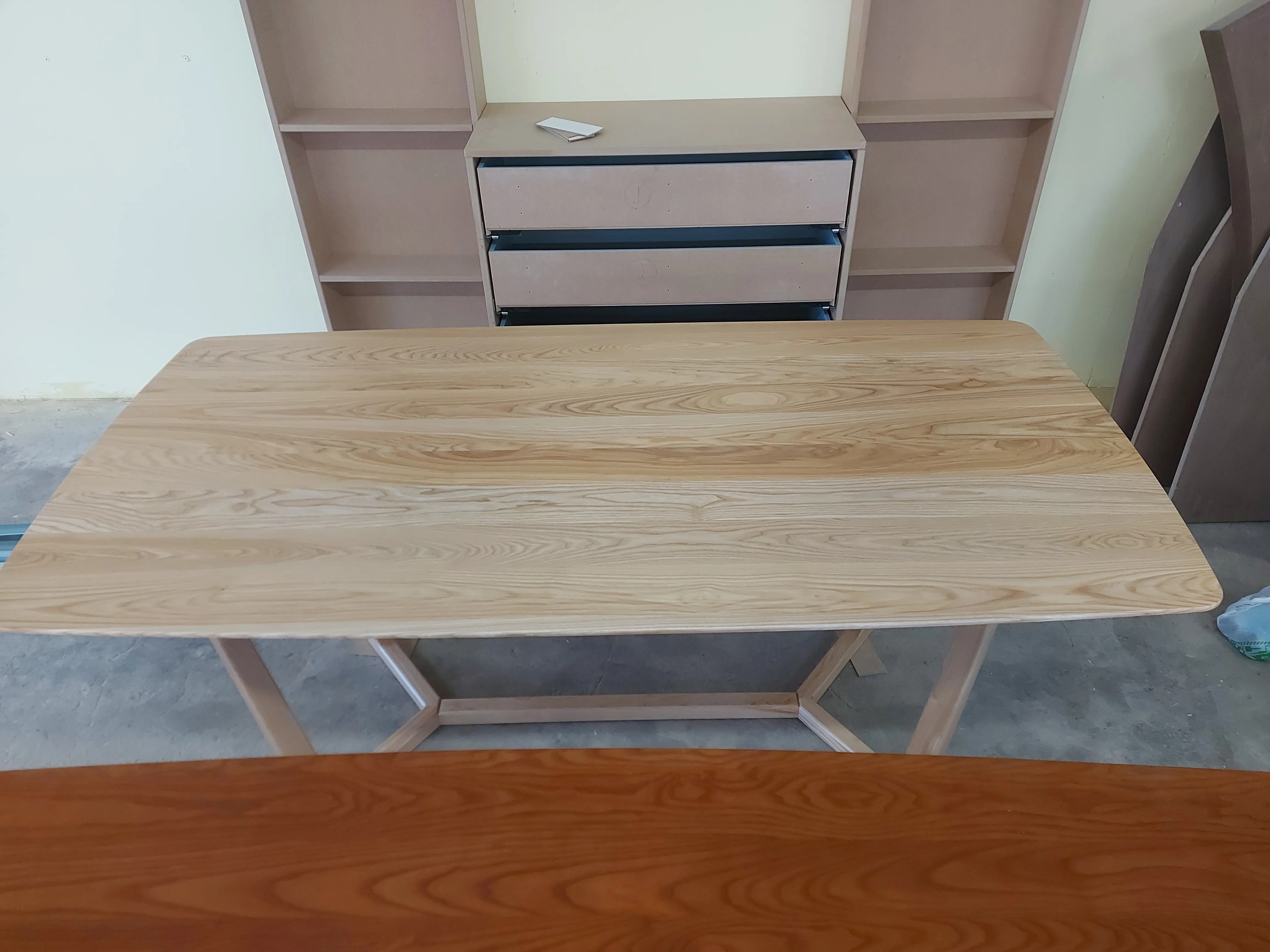 Столы для любого интерьерного решения