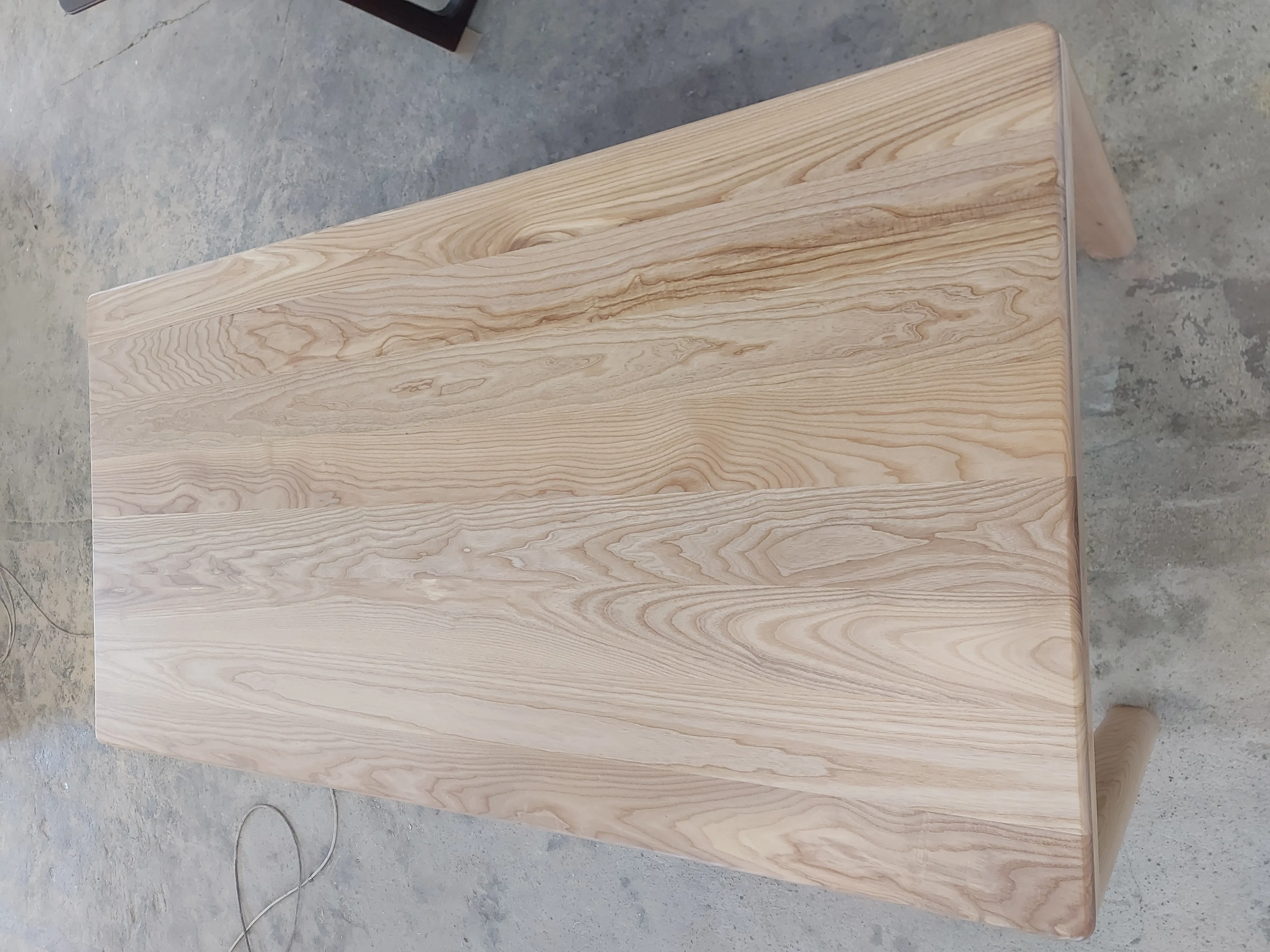 Столы для любого интерьерного решения