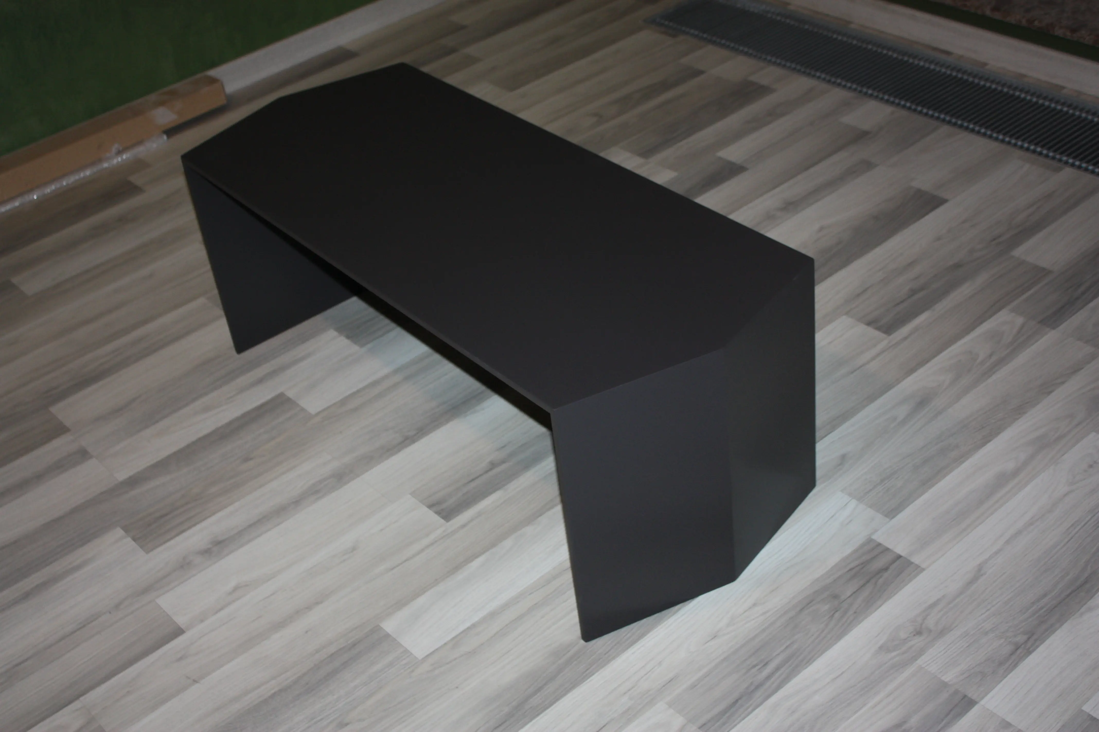 Столы для любого интерьерного решения