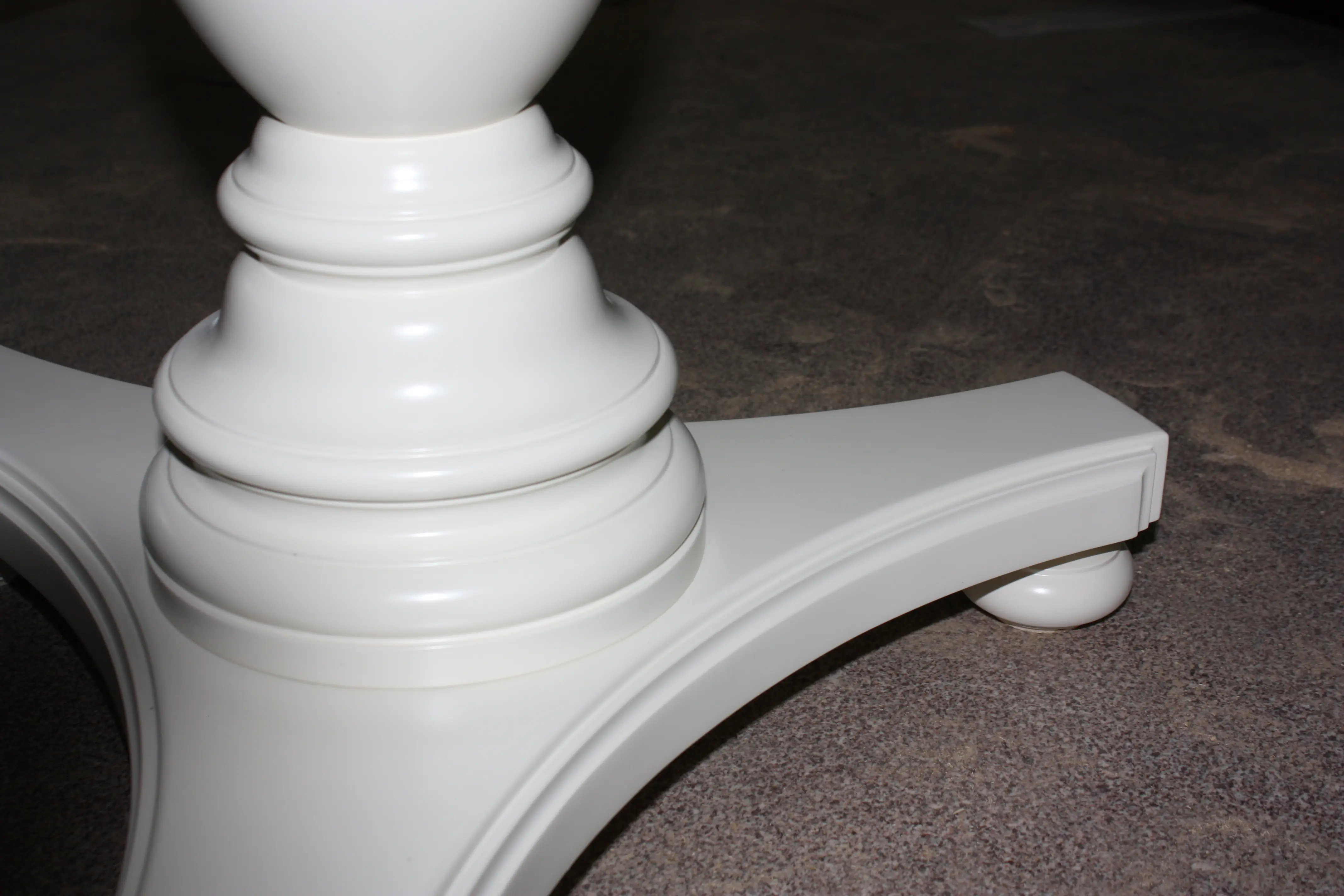 Столы для любого интерьерного решения