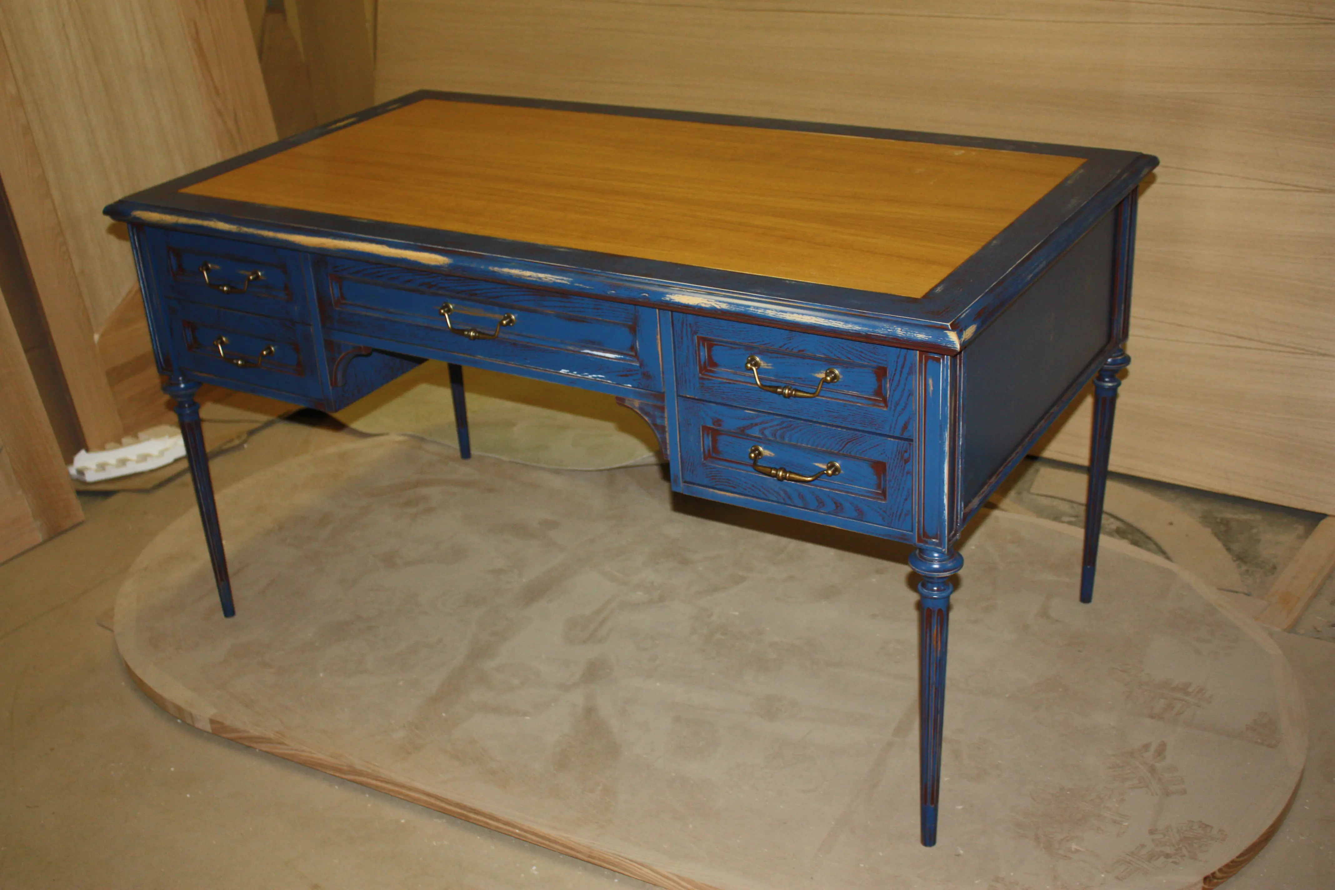 Столы для любого интерьерного решения