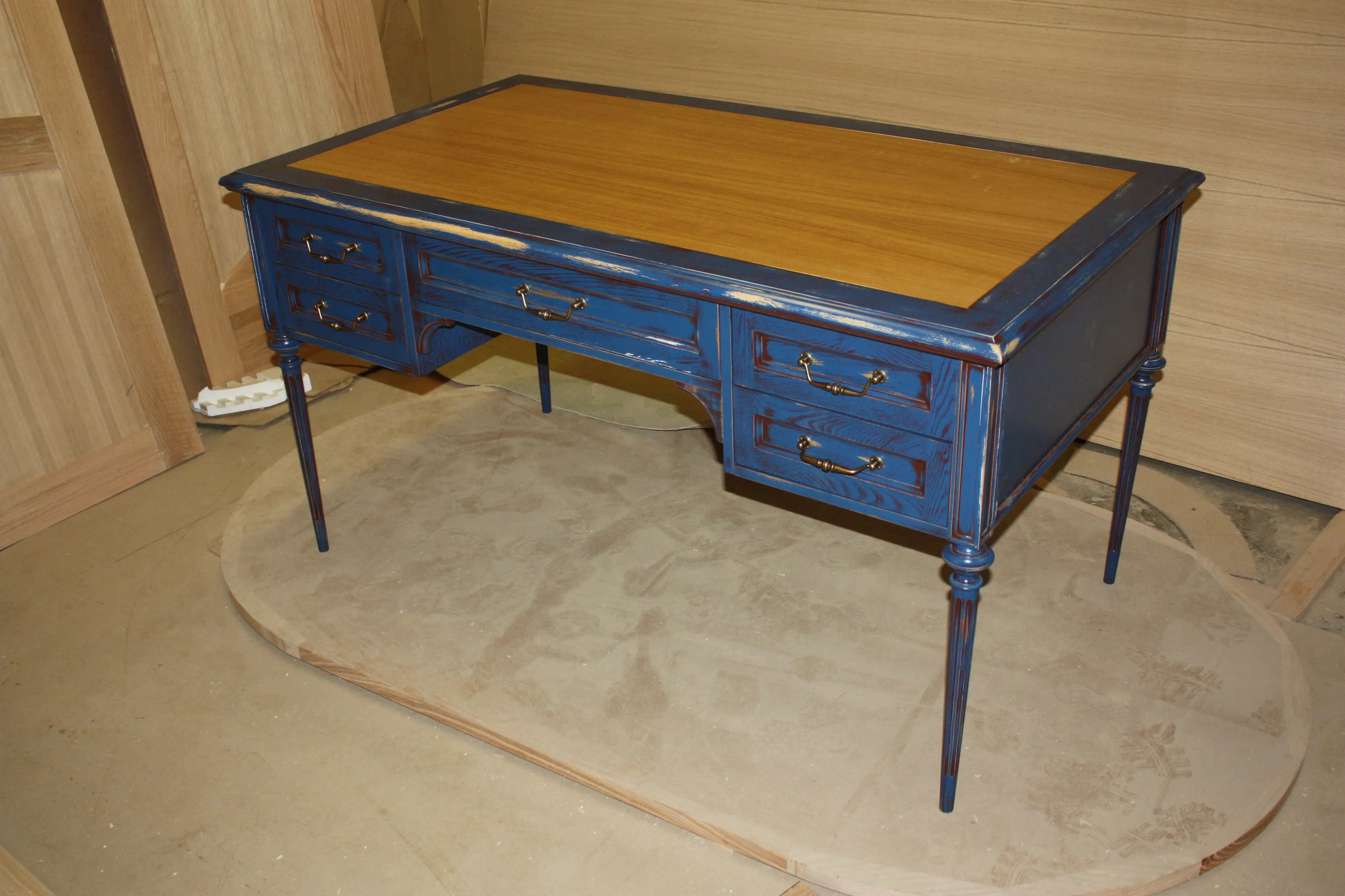 Столы для любого интерьерного решения