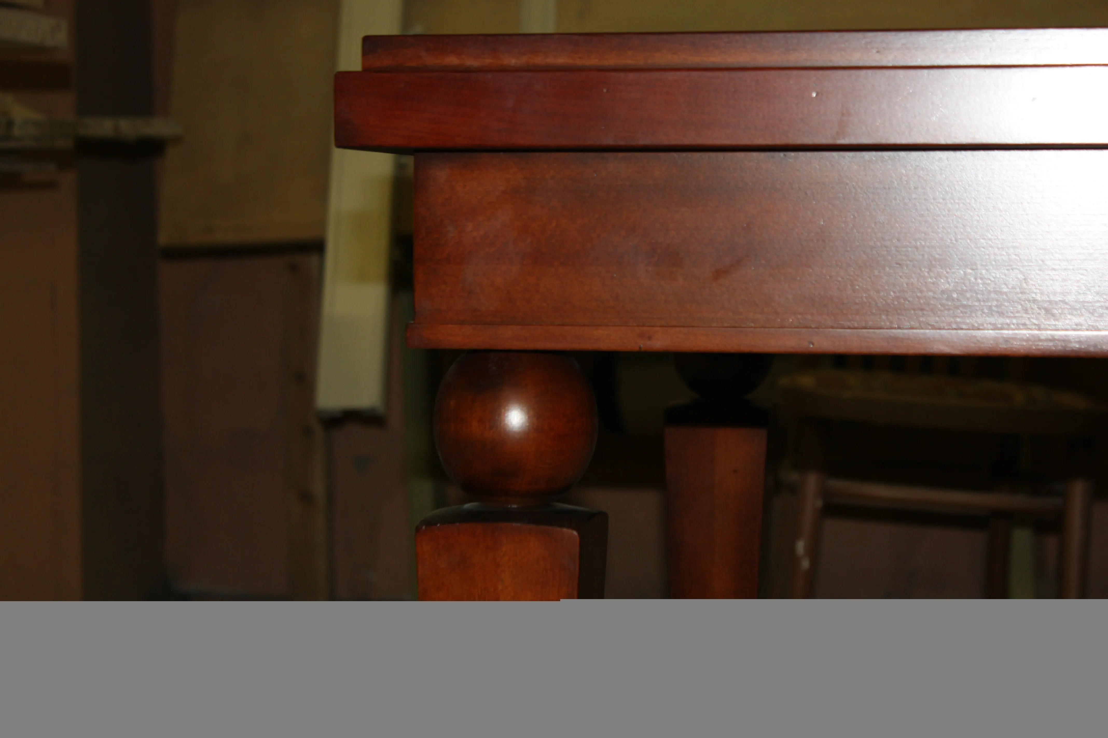 Столы для любого интерьерного решения