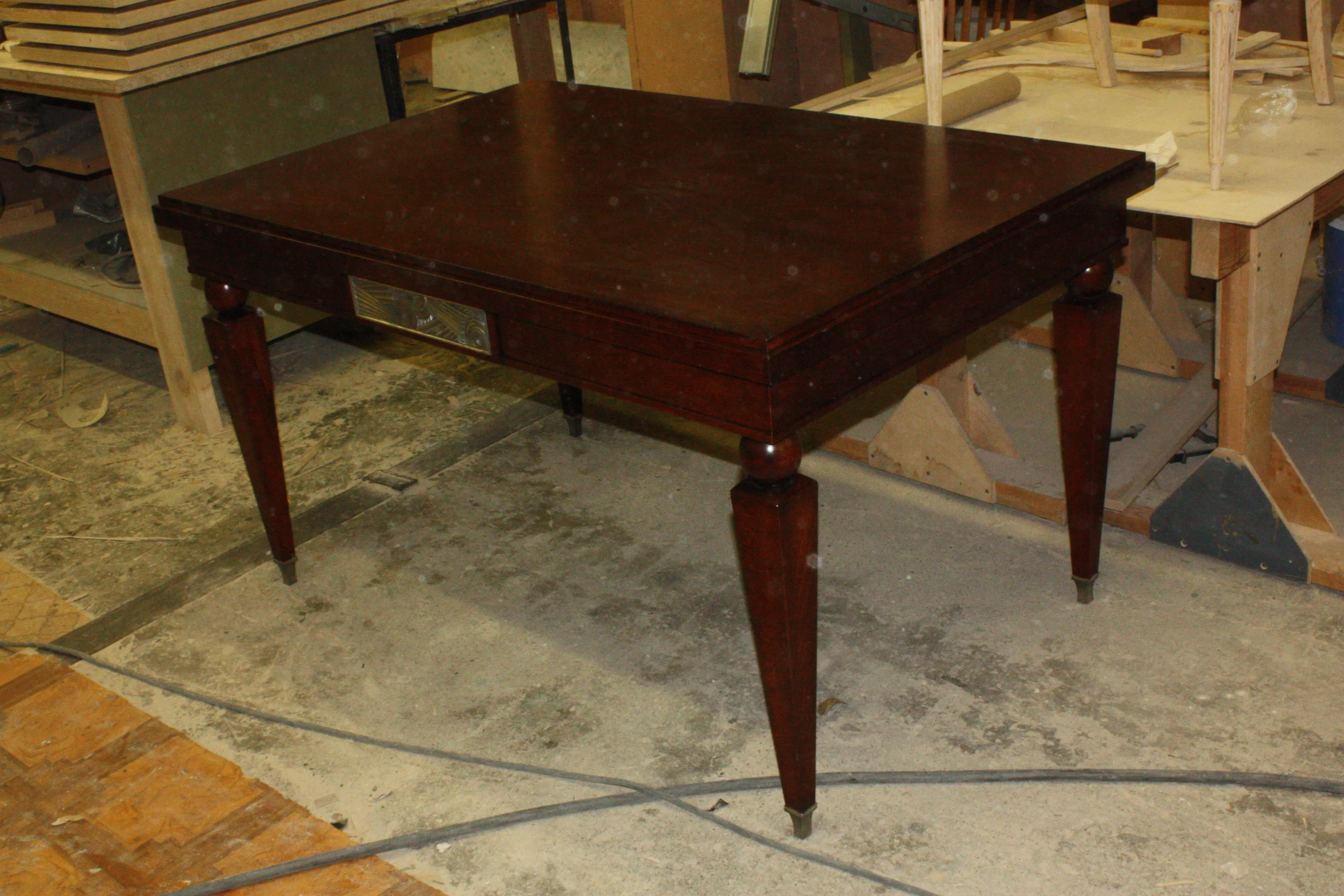 Столы для любого интерьерного решения